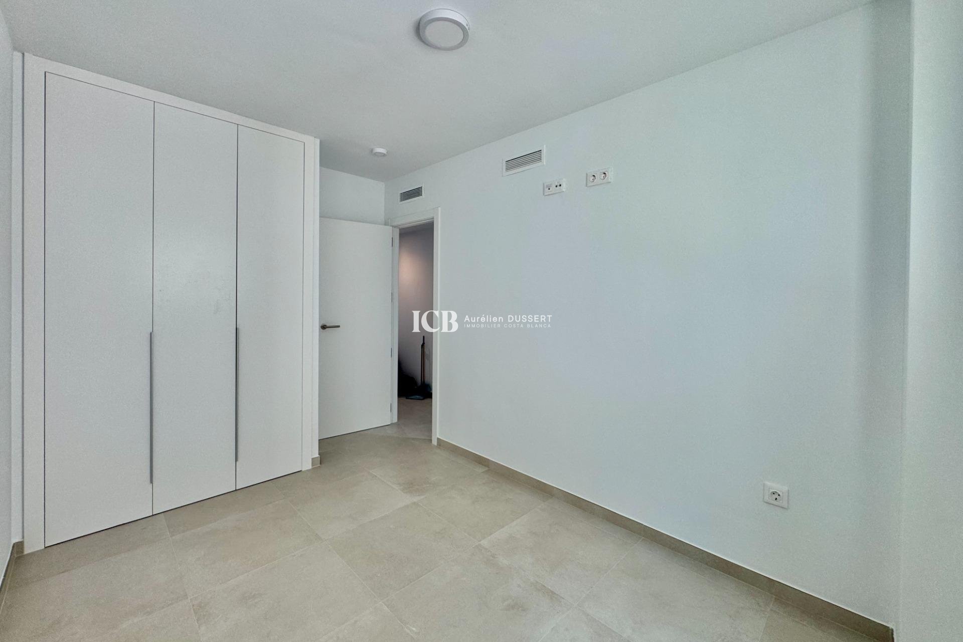Revente - Appartement -
Alicante