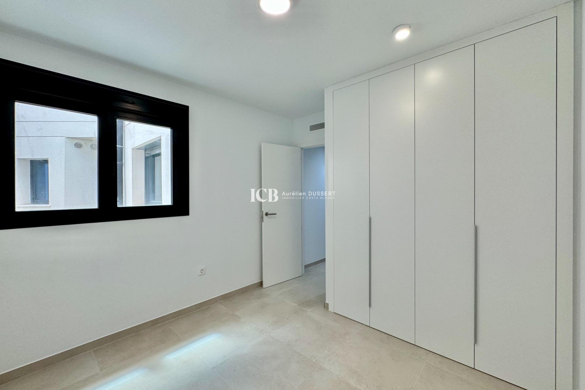 Revente - Appartement -
Alicante