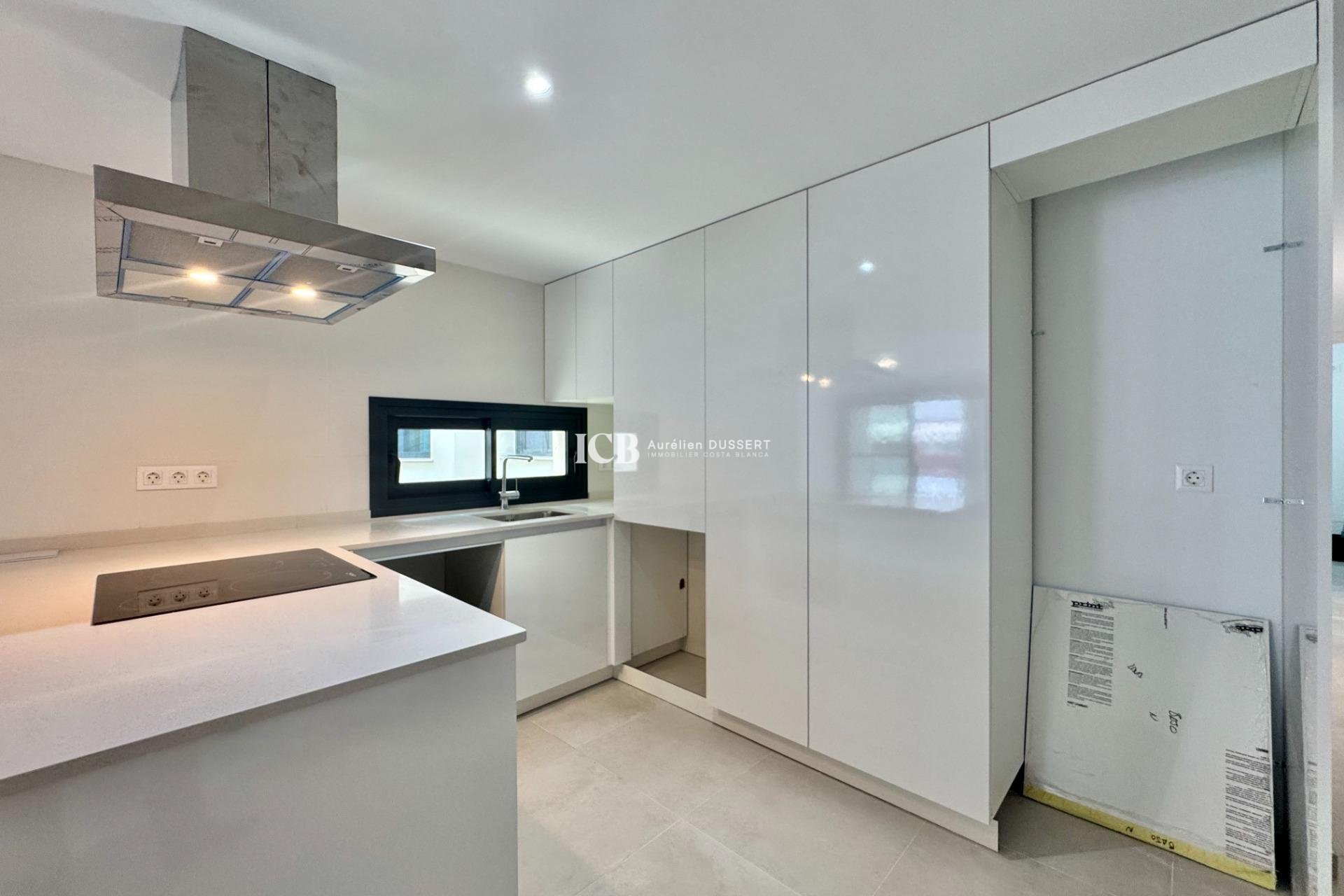 Revente - Appartement -
Alicante