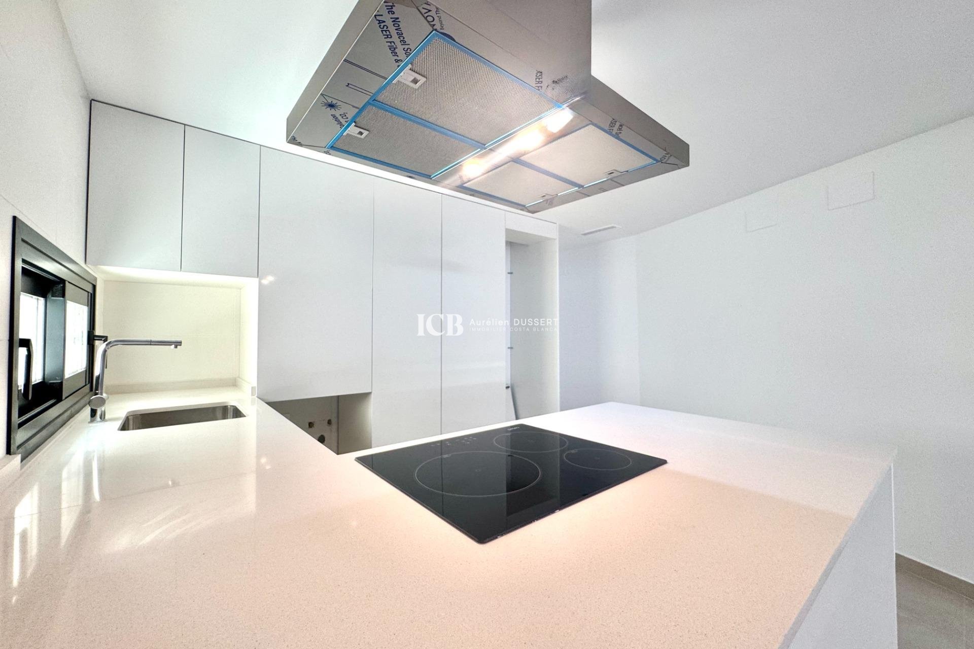 Revente - Appartement -
Alicante