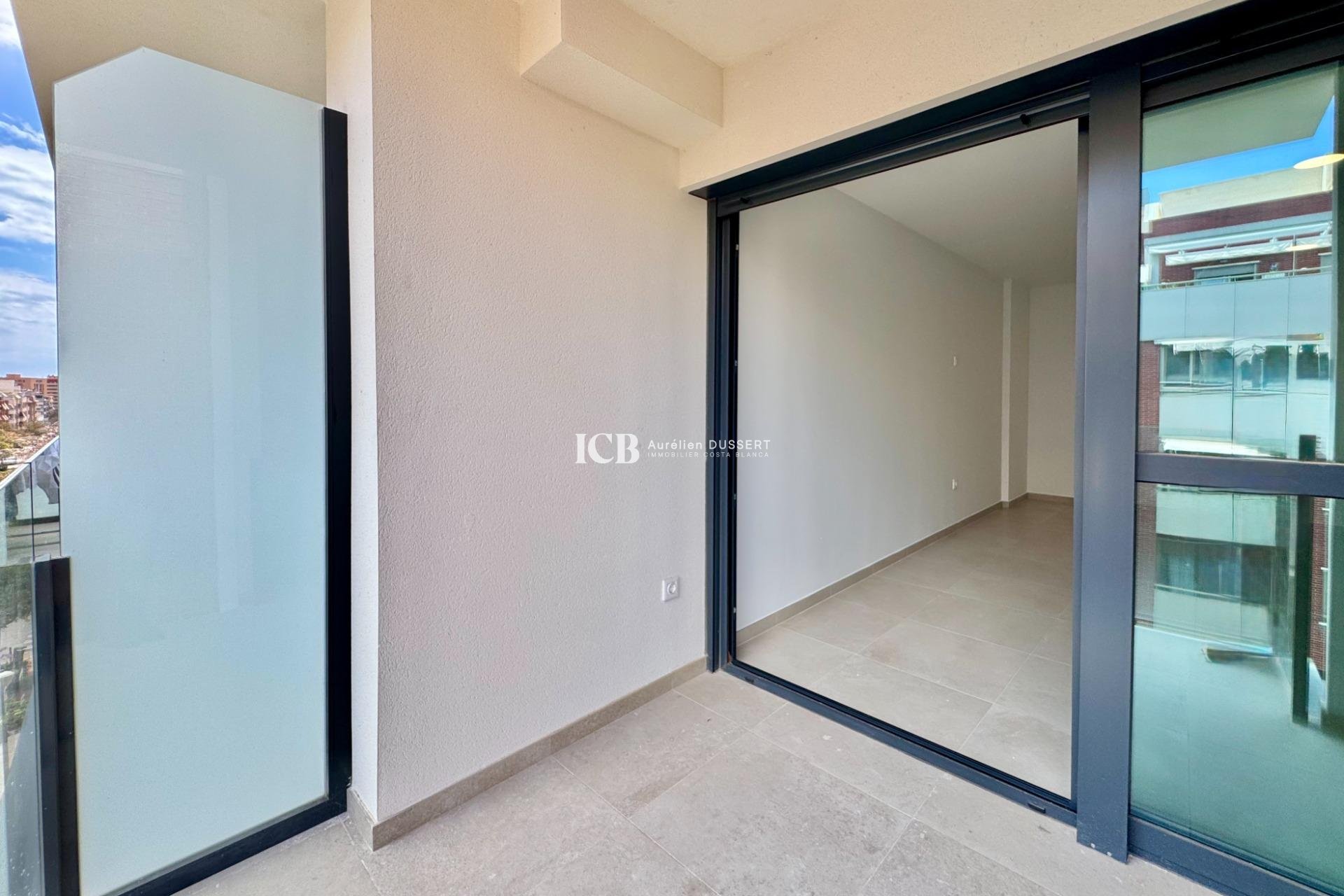 Revente - Appartement -
Alicante