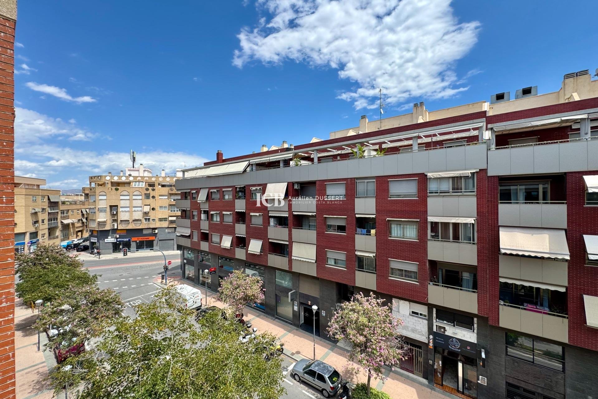 Revente - Appartement -
Alicante