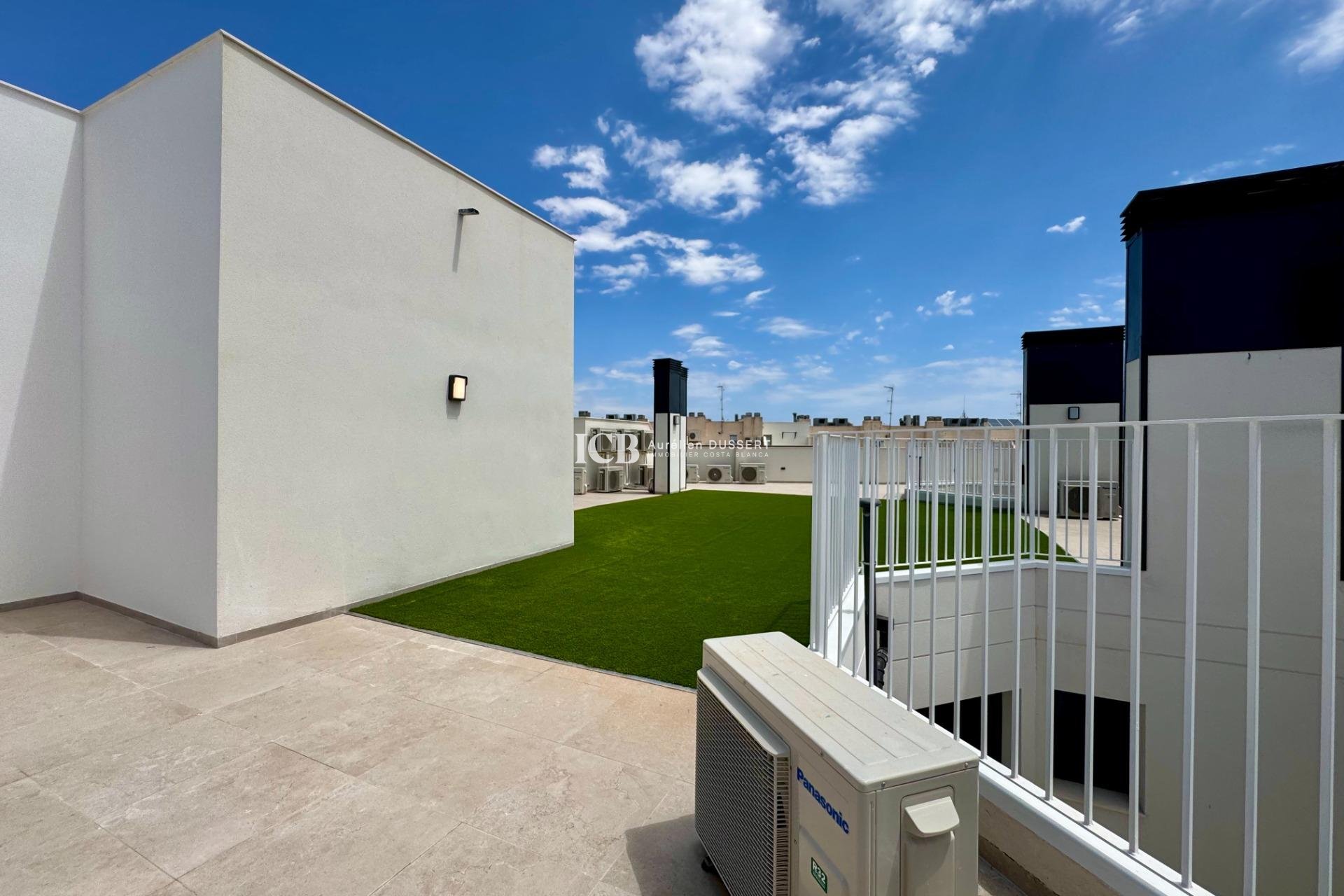 Revente - Appartement -
Alicante