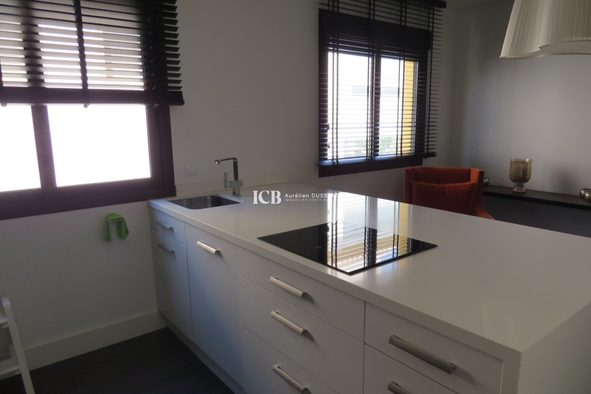 Revente - Appartement -
Guardamar del Segura - Urbanizaciones