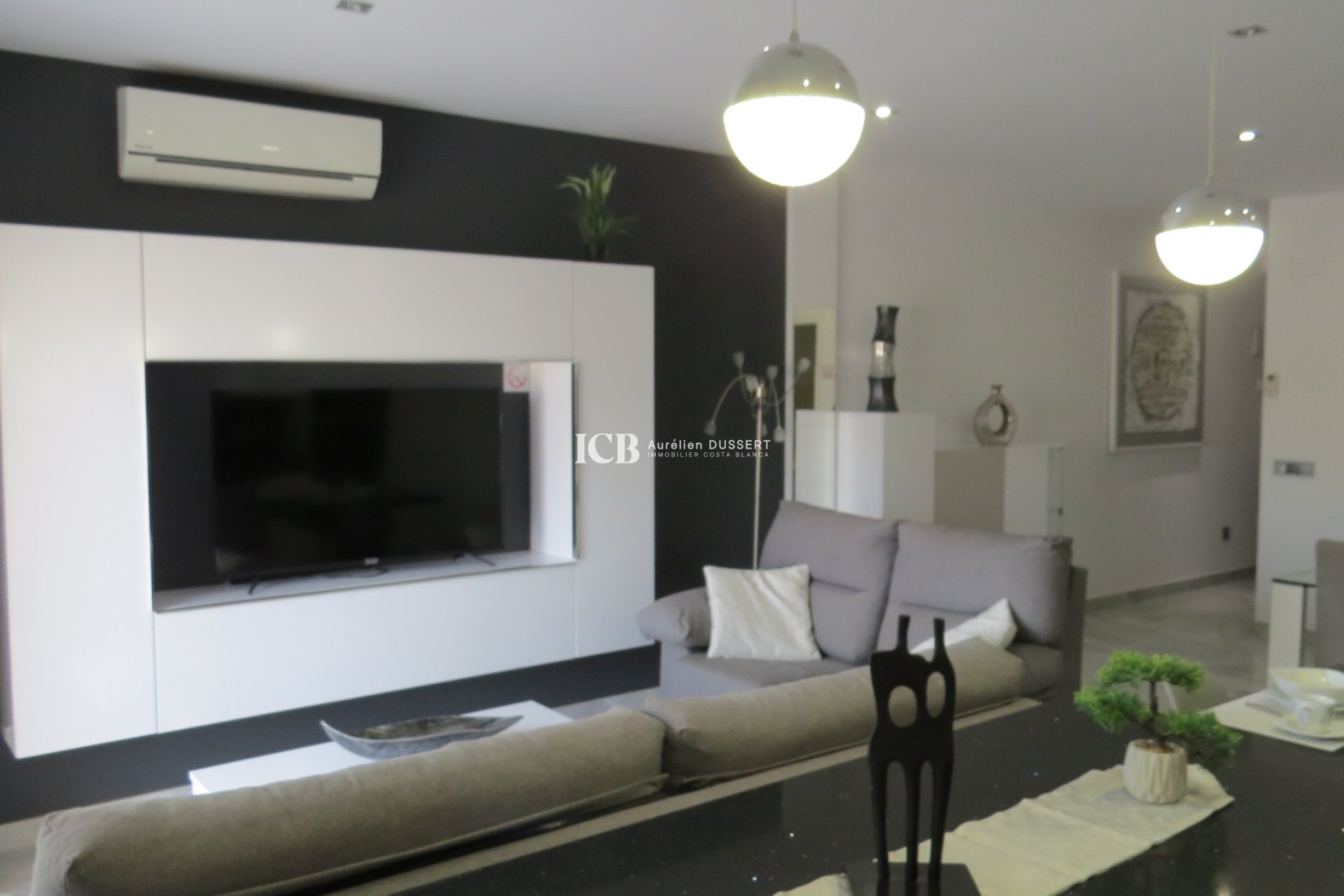 Revente - Appartement -
Guardamar del Segura - Urbanizaciones