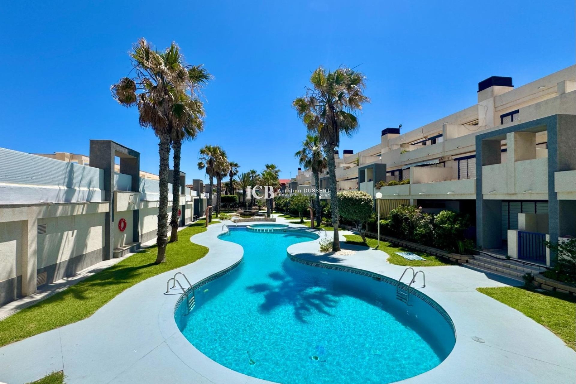 Revente - Appartement -
La Mata