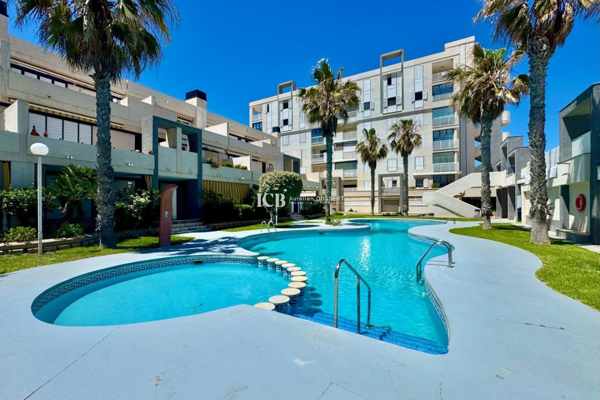 Revente - Appartement -
La Mata