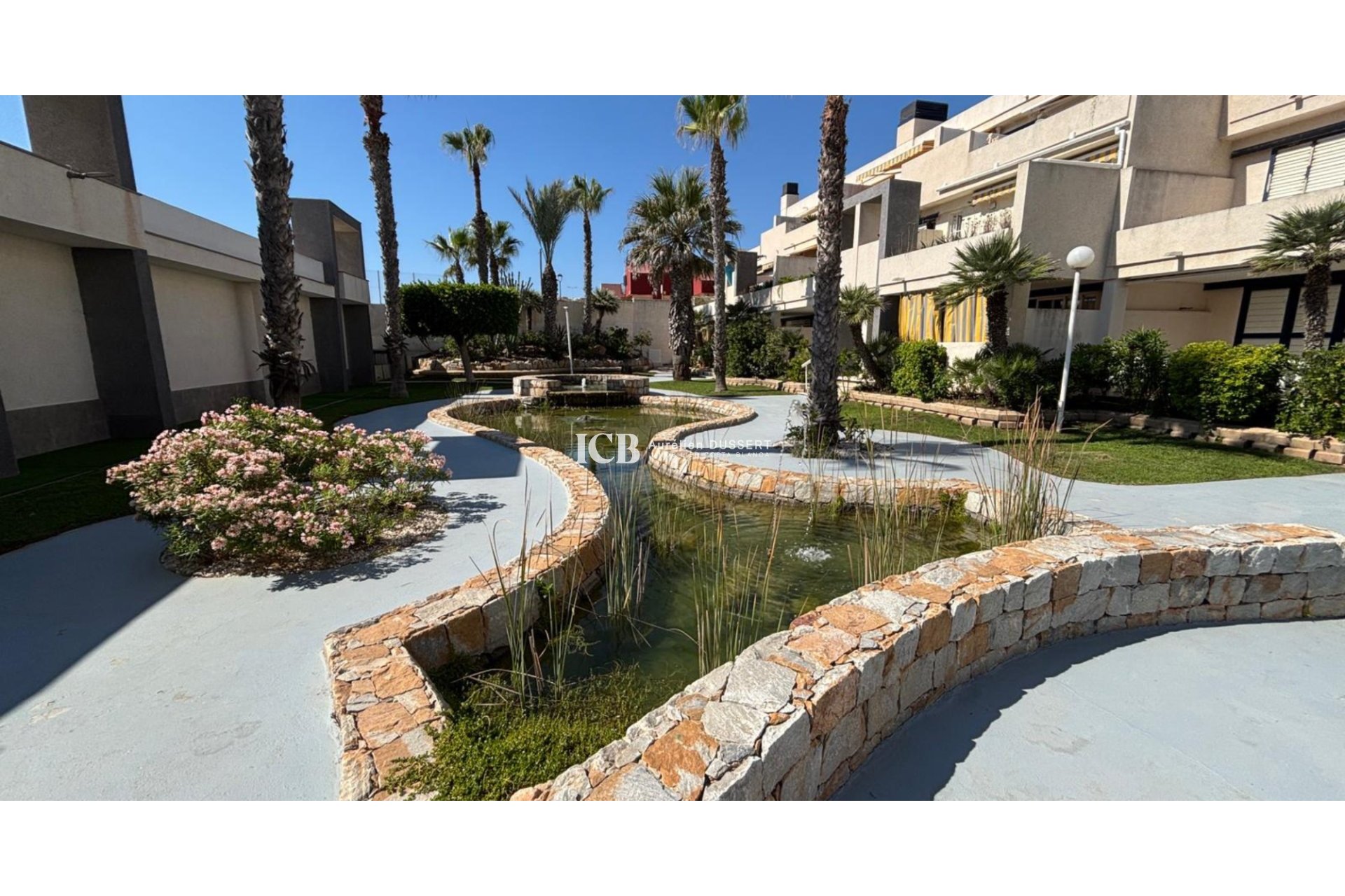 Revente - Appartement -
La Mata
