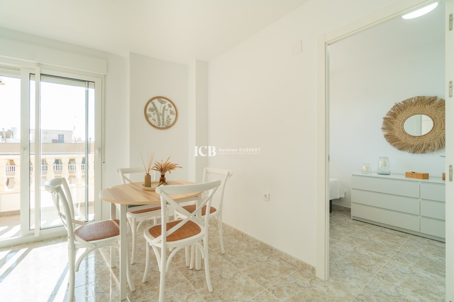 Revente - Appartement -
La Mata