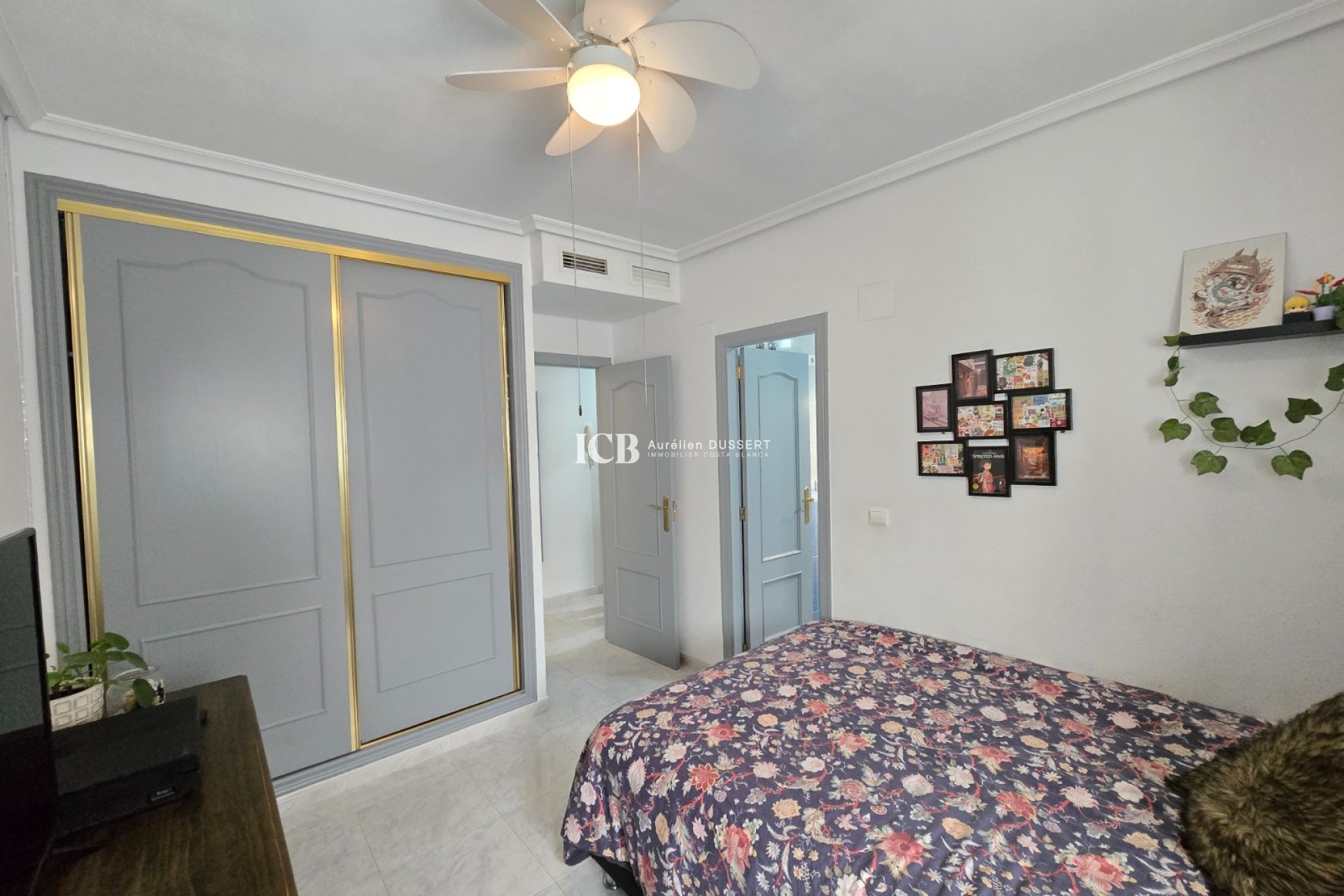 Revente - Appartement -
Los Montesinos - Centro