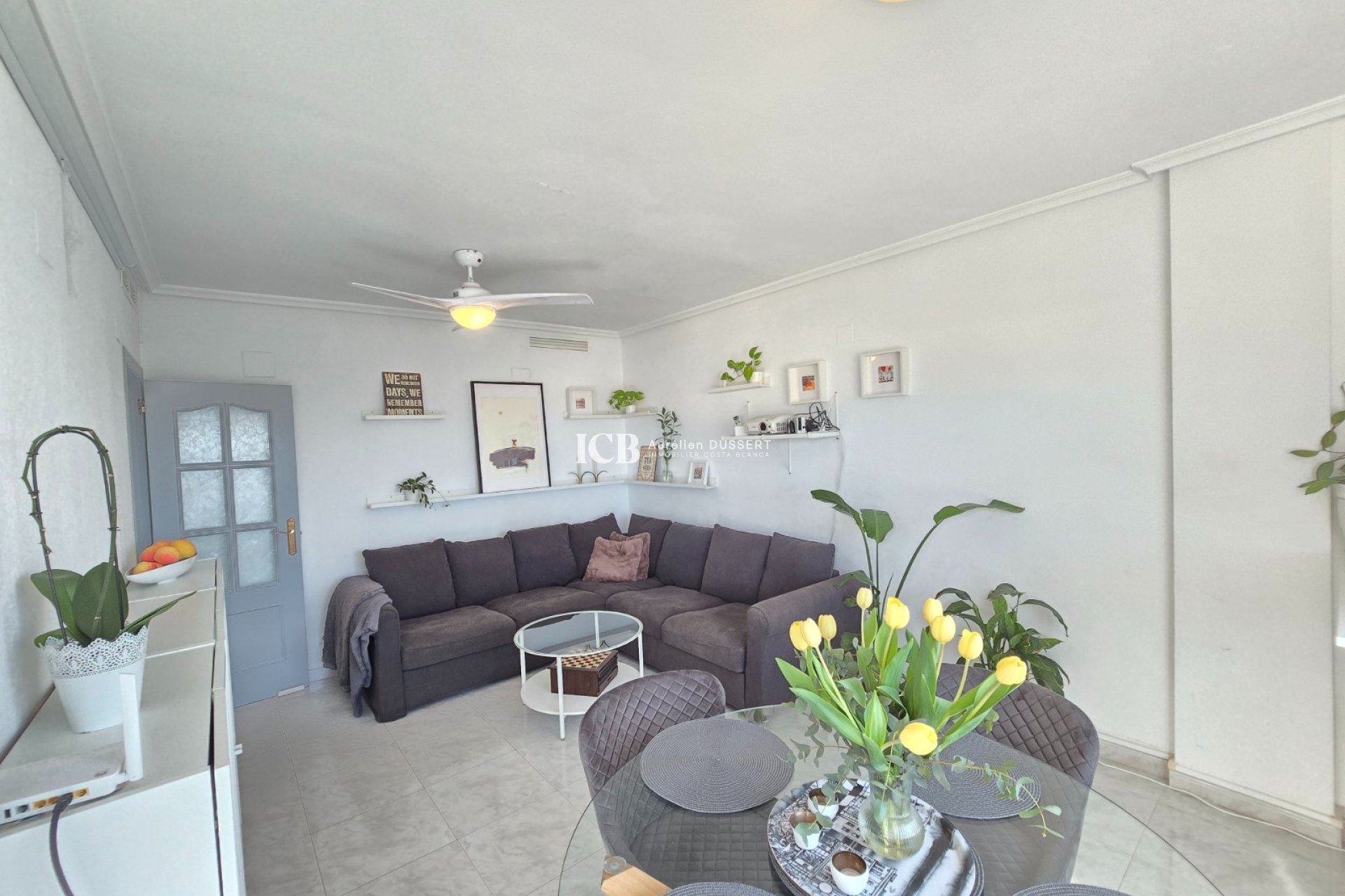 Revente - Appartement -
Los Montesinos - Centro