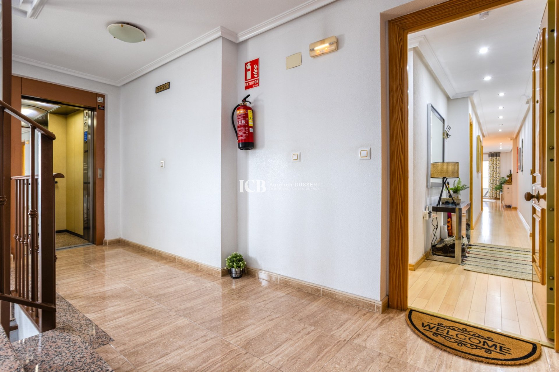 Revente - Appartement -
Los Montesinos