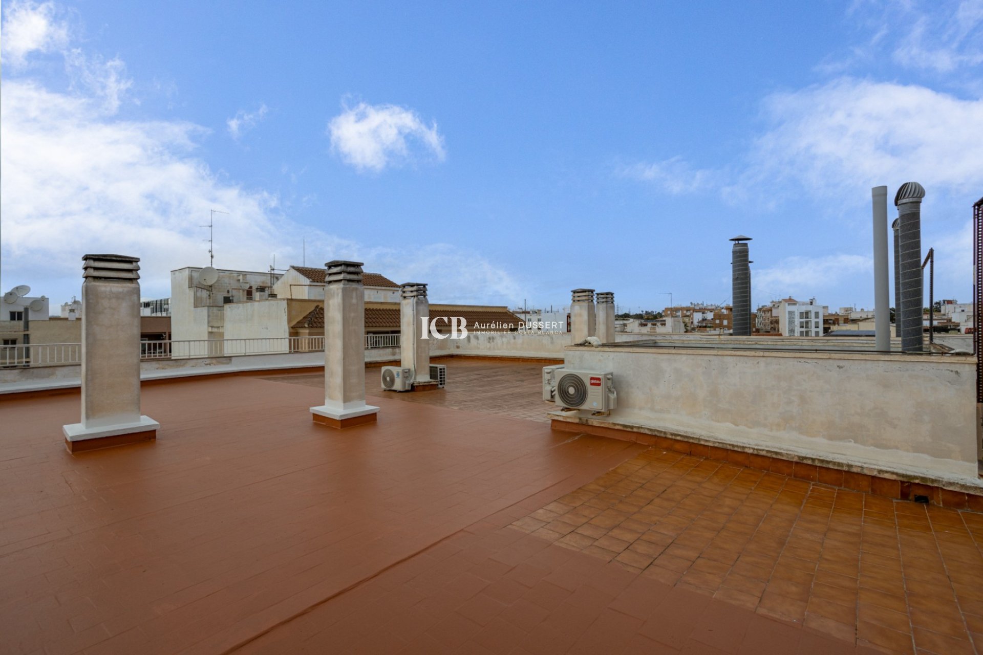 Revente - Appartement -
Los Montesinos
