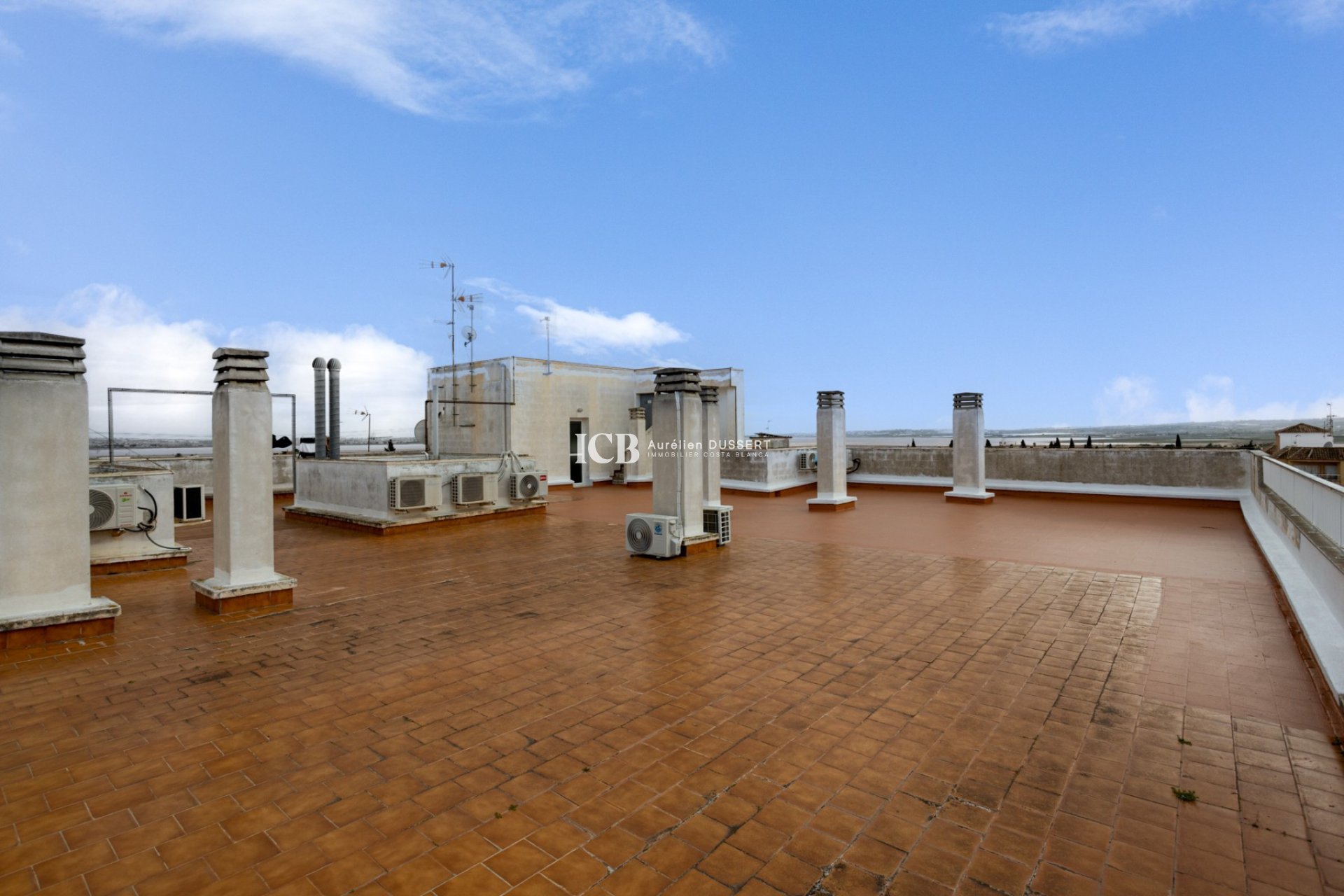 Revente - Appartement -
Los Montesinos