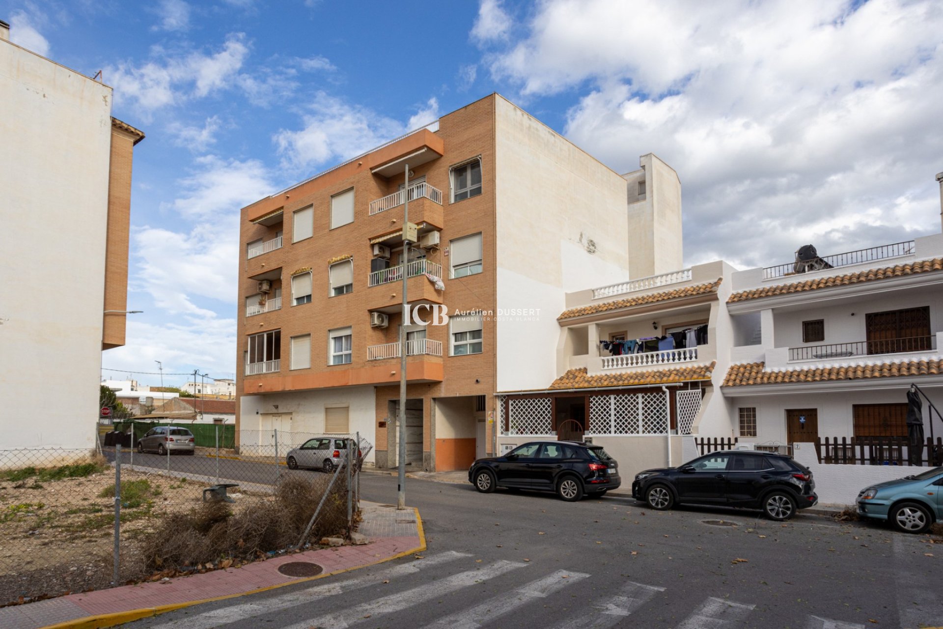 Revente - Appartement -
Los Montesinos