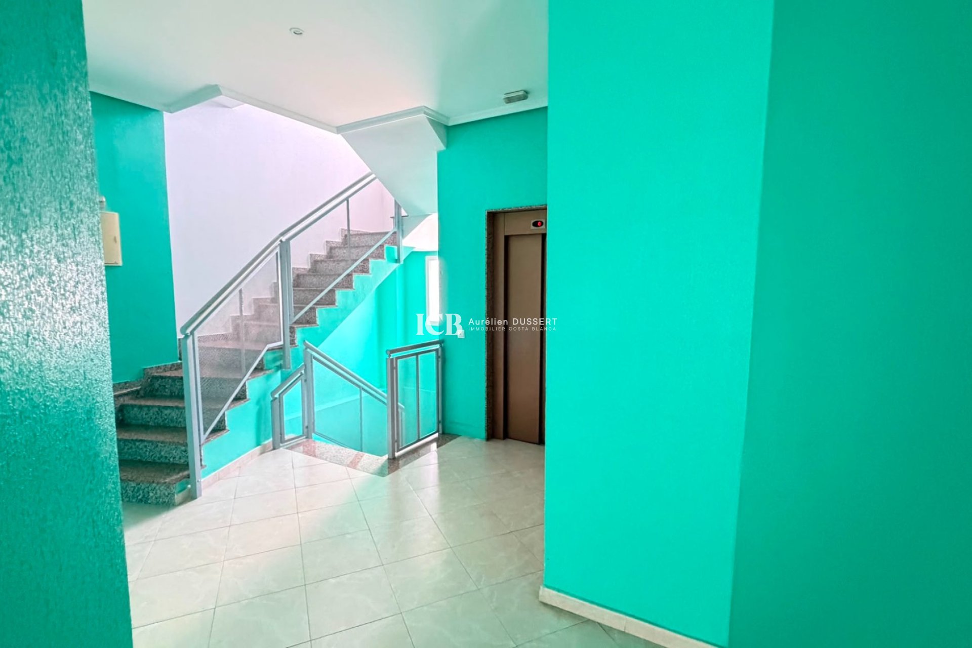 Revente - Appartement -
Los Montesinos
