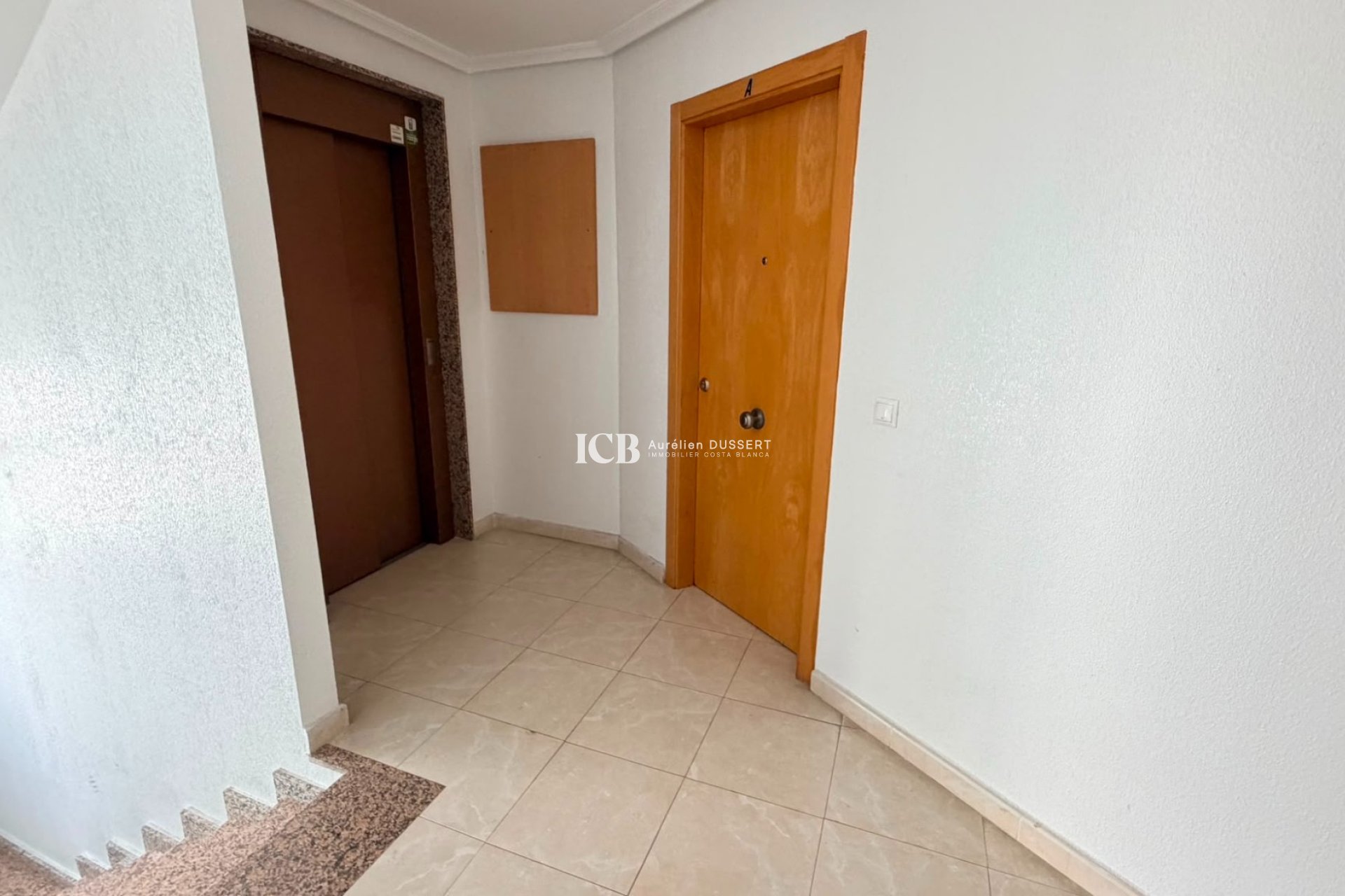 Revente - Appartement -
Los Montesinos