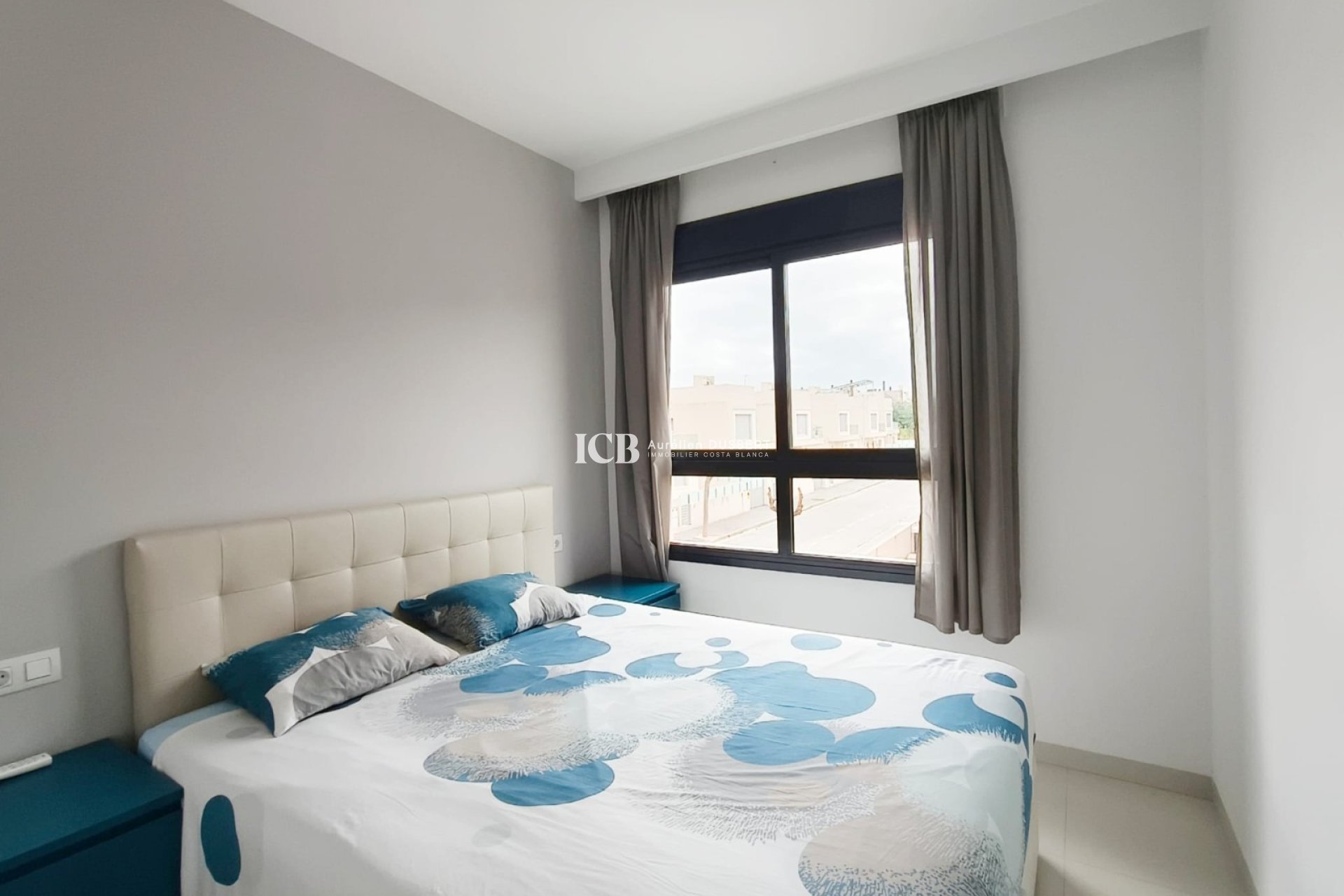 Revente - Appartement -
Mil Palmeras