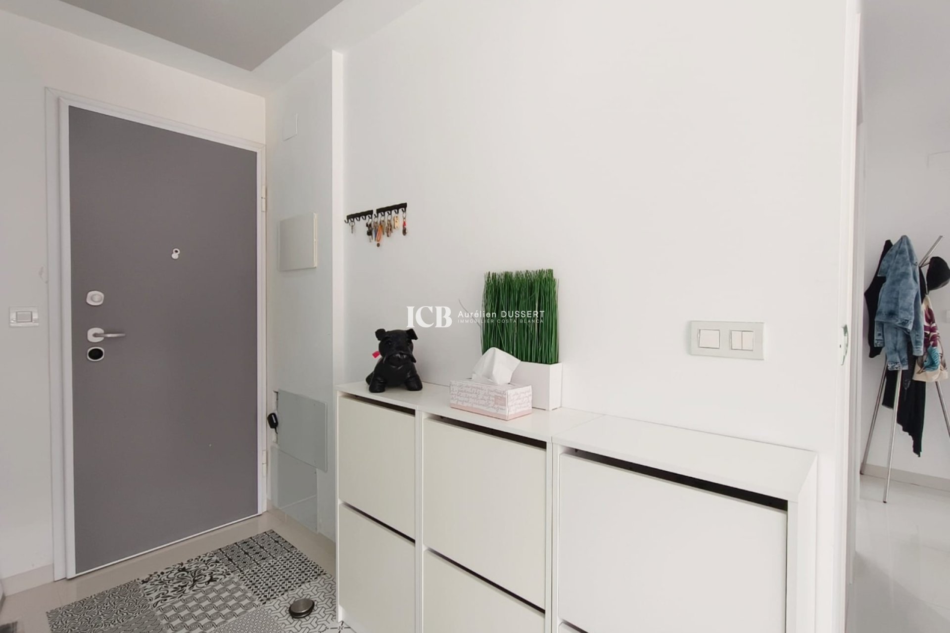 Revente - Appartement -
Mil Palmeras