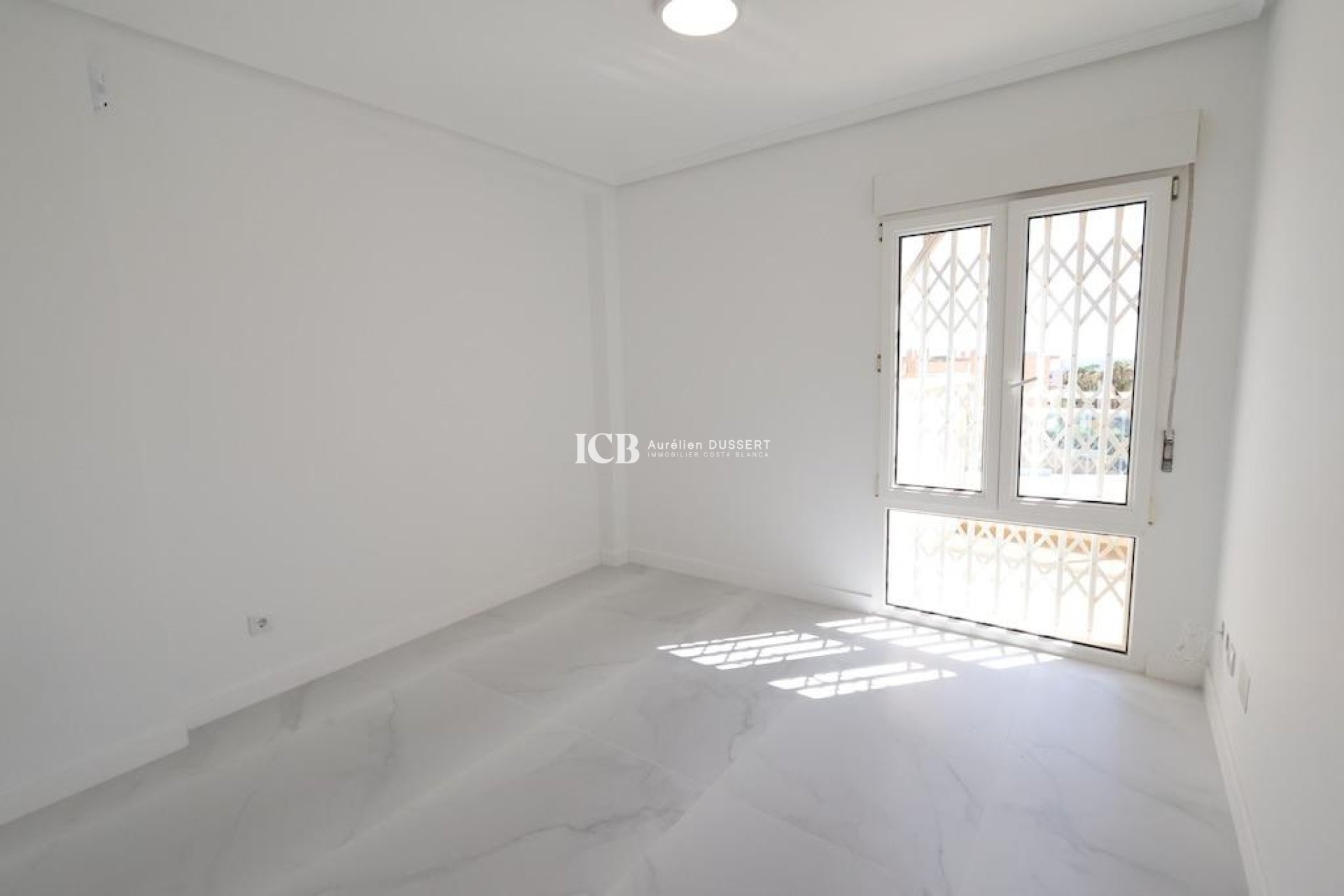 Revente - Appartement -
Orihuela Costa - Cabo Roig