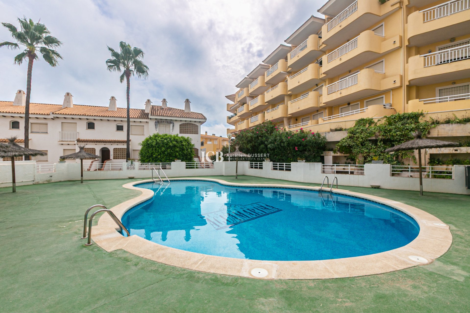 Revente - Appartement -
Orihuela Costa - Cabo Roig