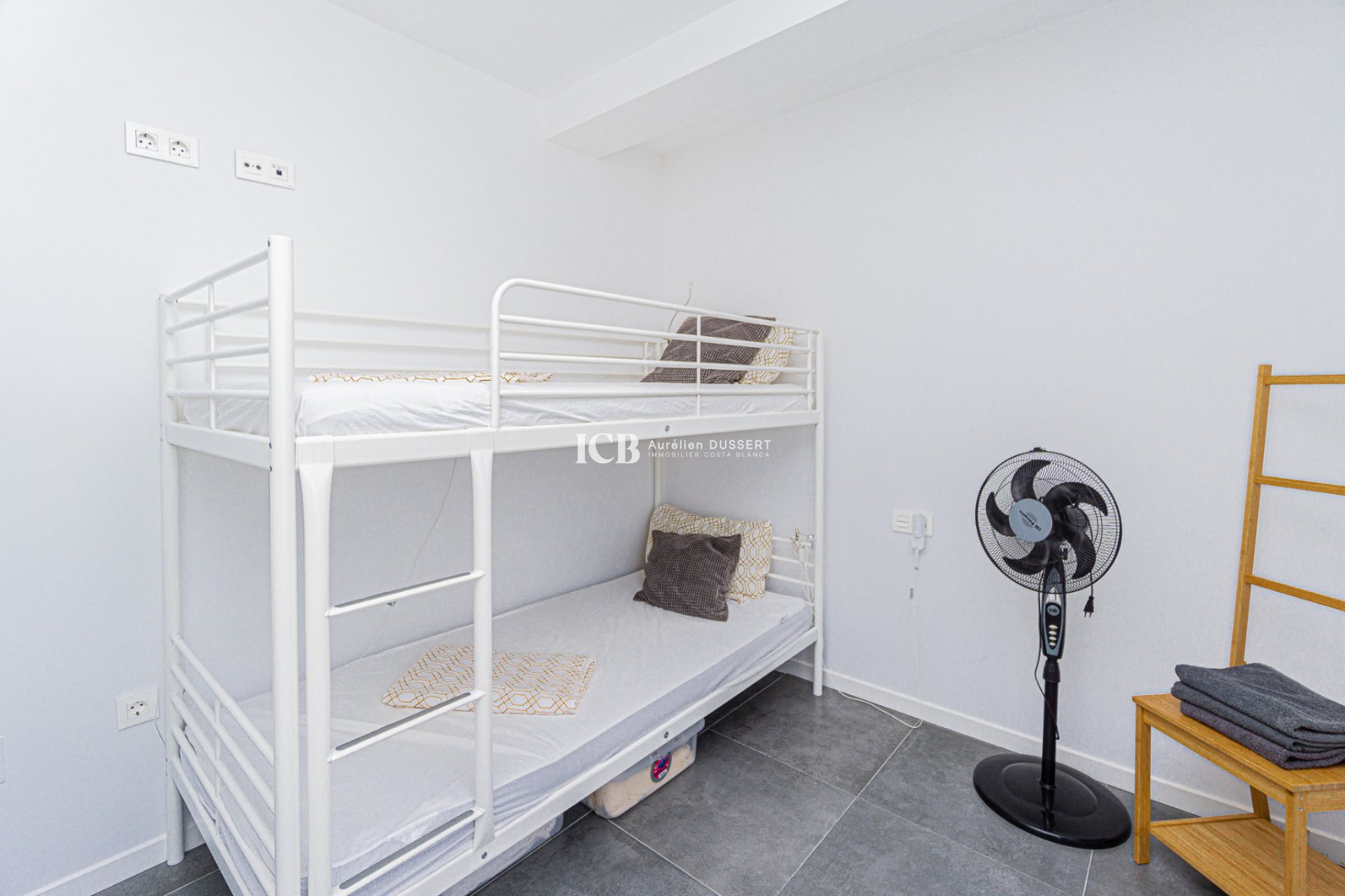 Revente - Appartement -
Orihuela Costa - Campoamor beach