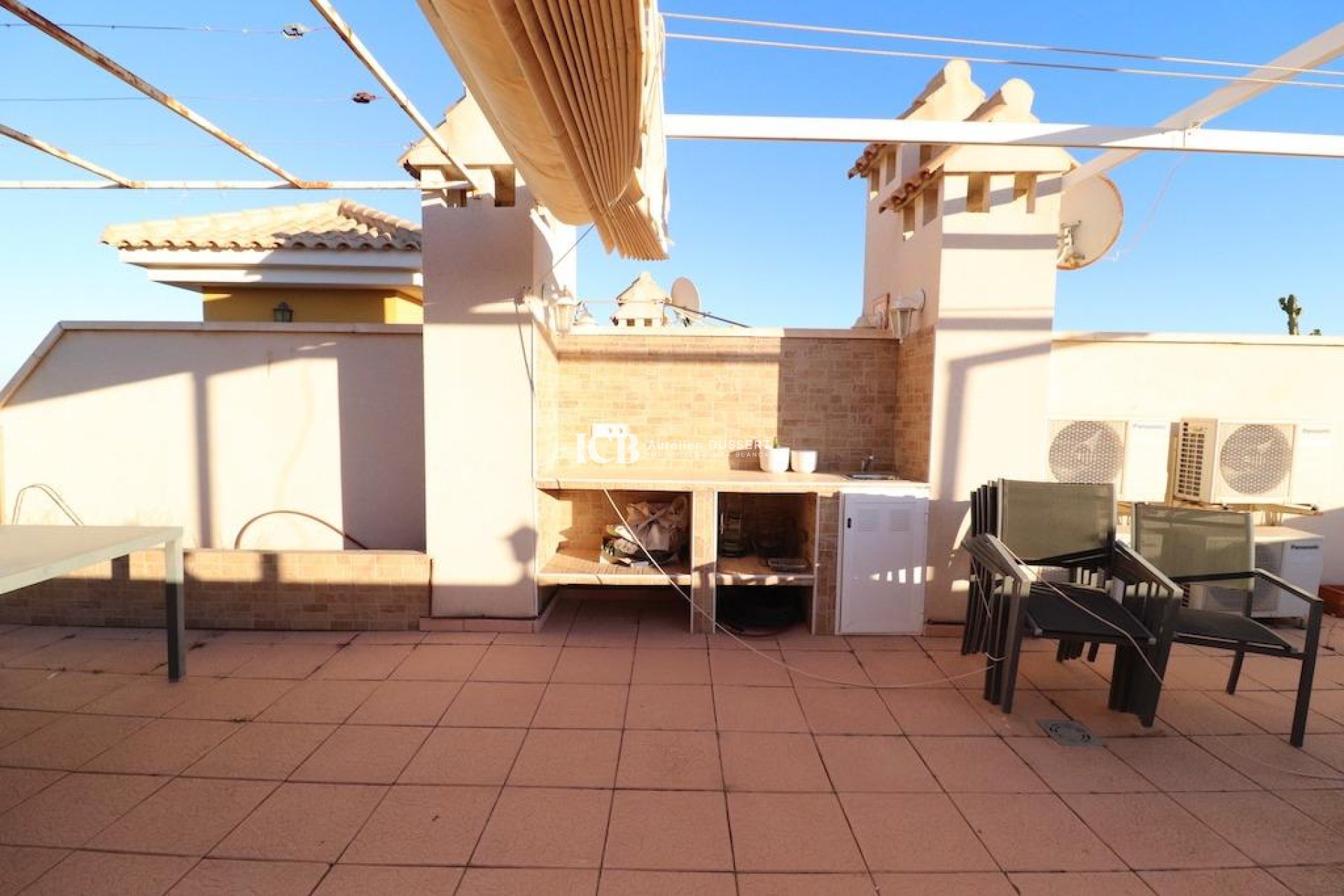 Revente - Appartement -
Orihuela Costa - Campoamor