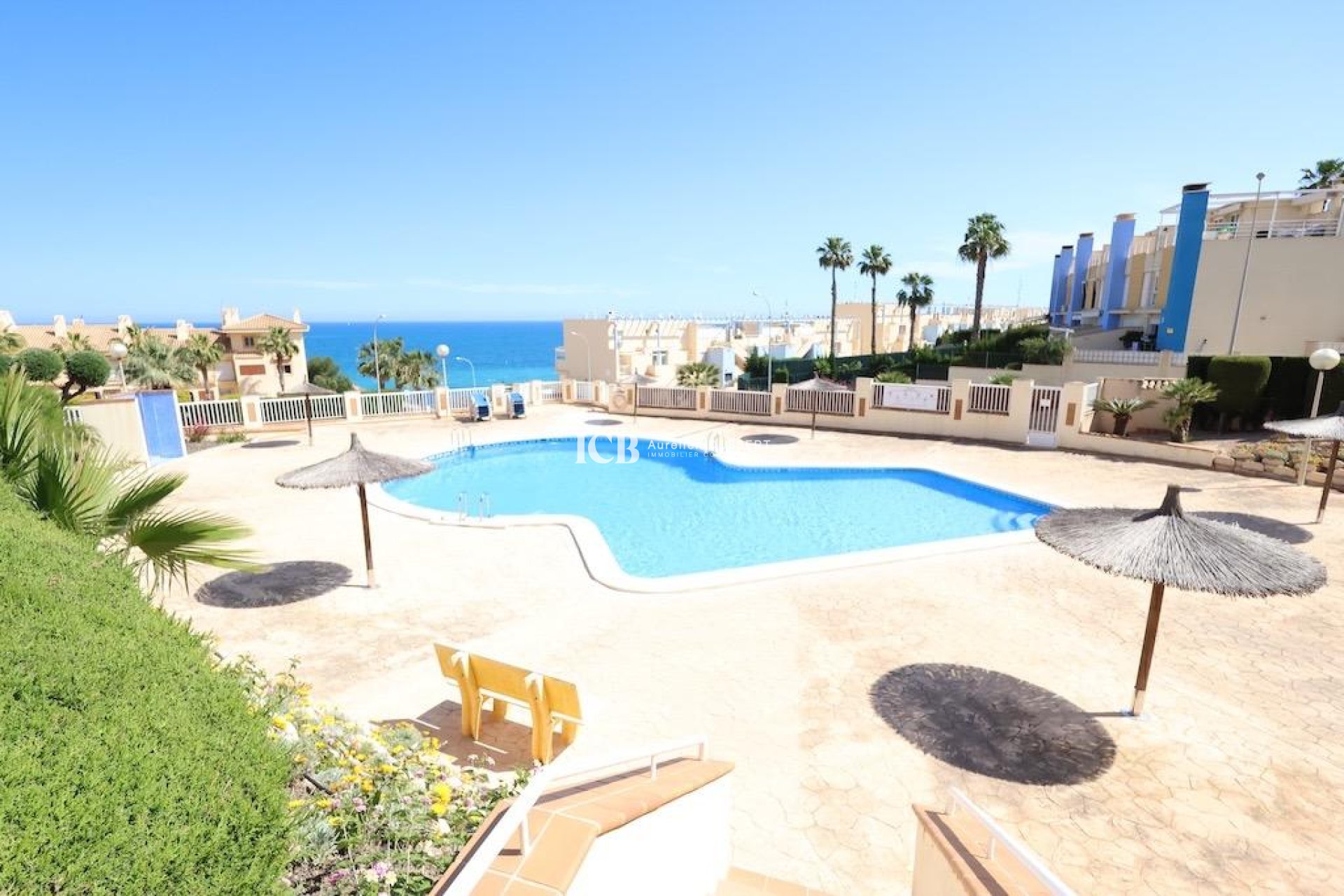 Revente - Appartement -
Orihuela Costa - Campoamor