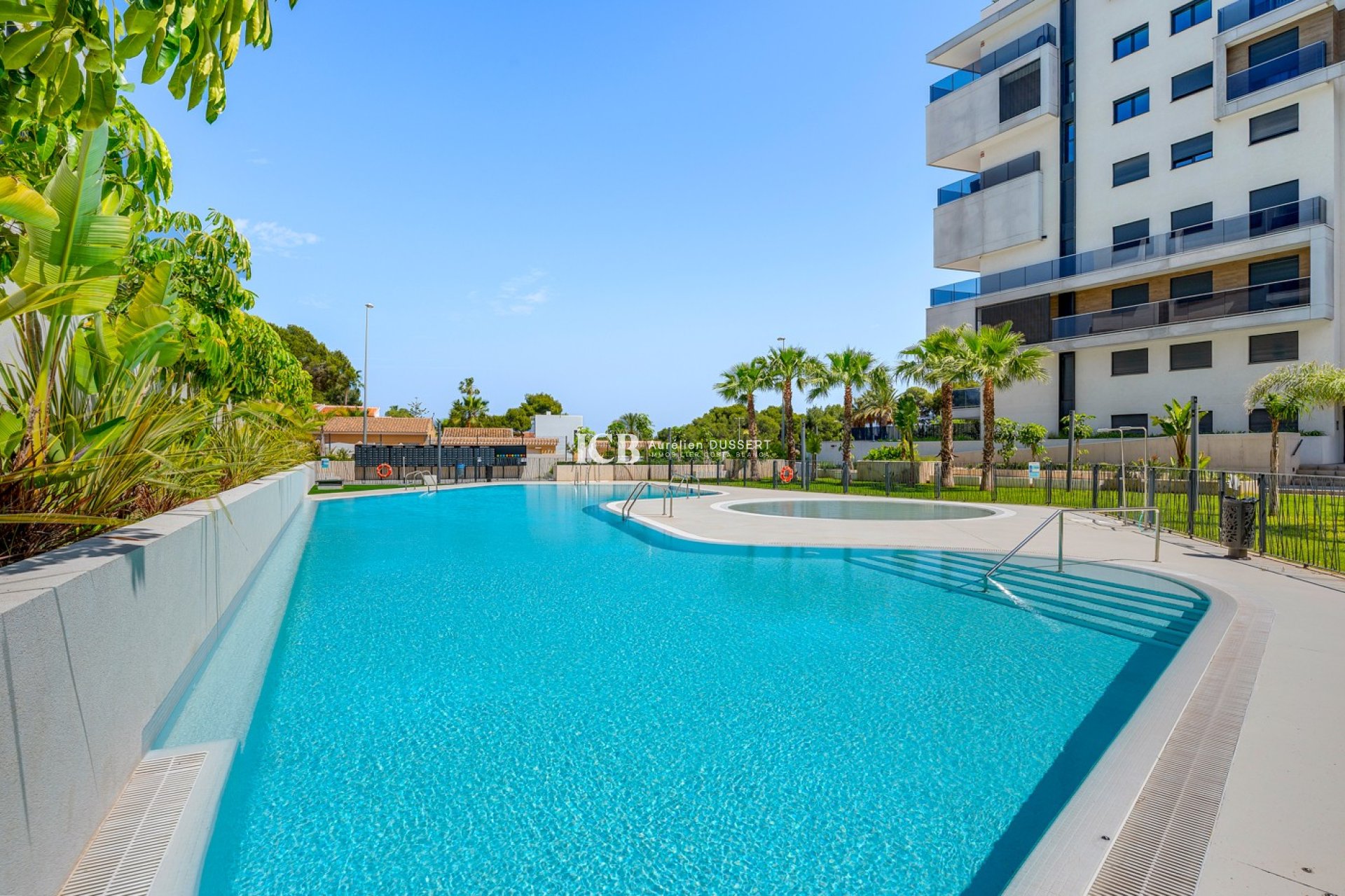 Revente - Appartement -
Orihuela Costa - Campoamor