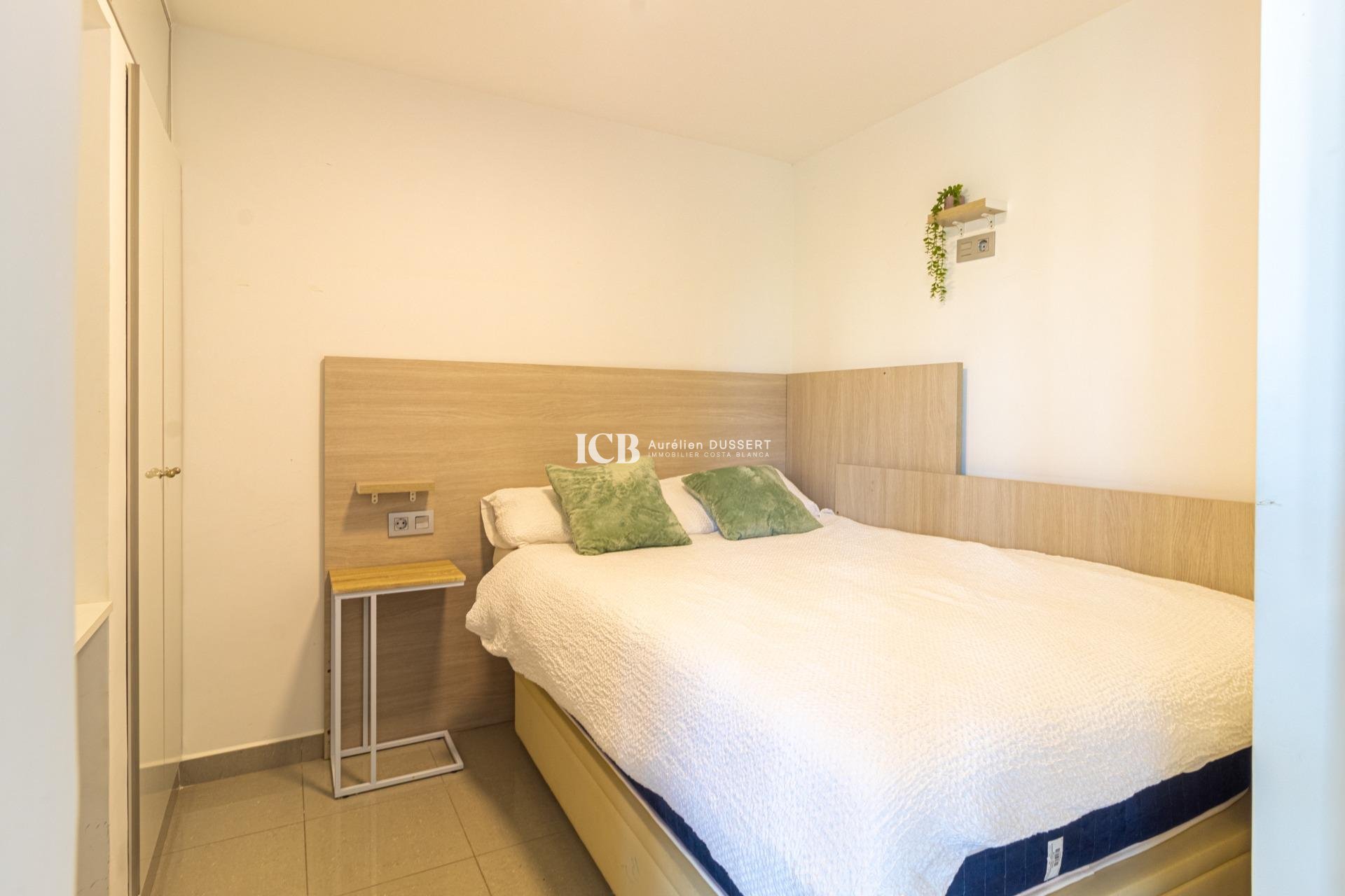 Revente - Appartement -
Orihuela Costa - Campoamor