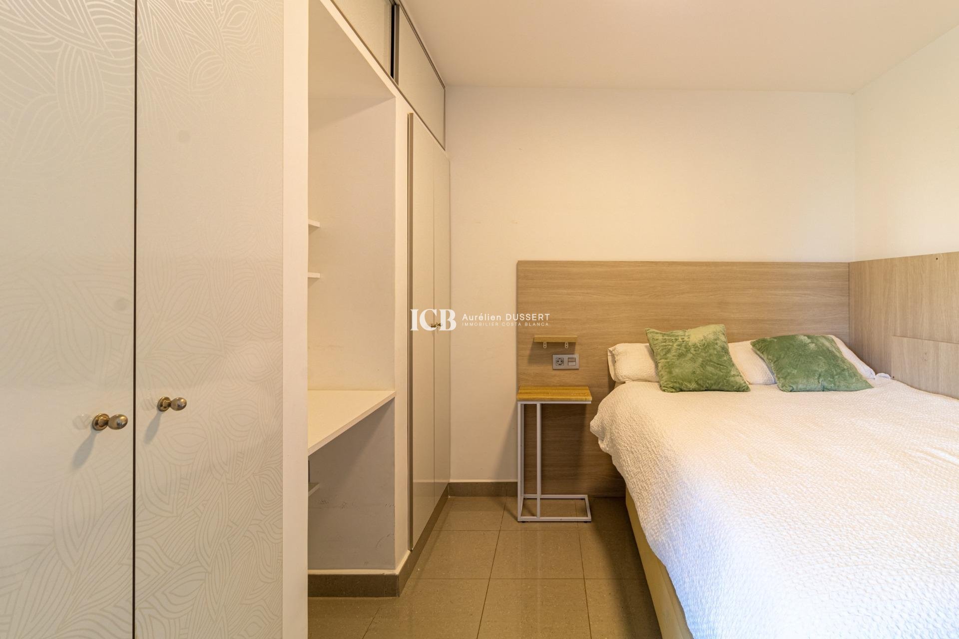 Revente - Appartement -
Orihuela Costa - Campoamor