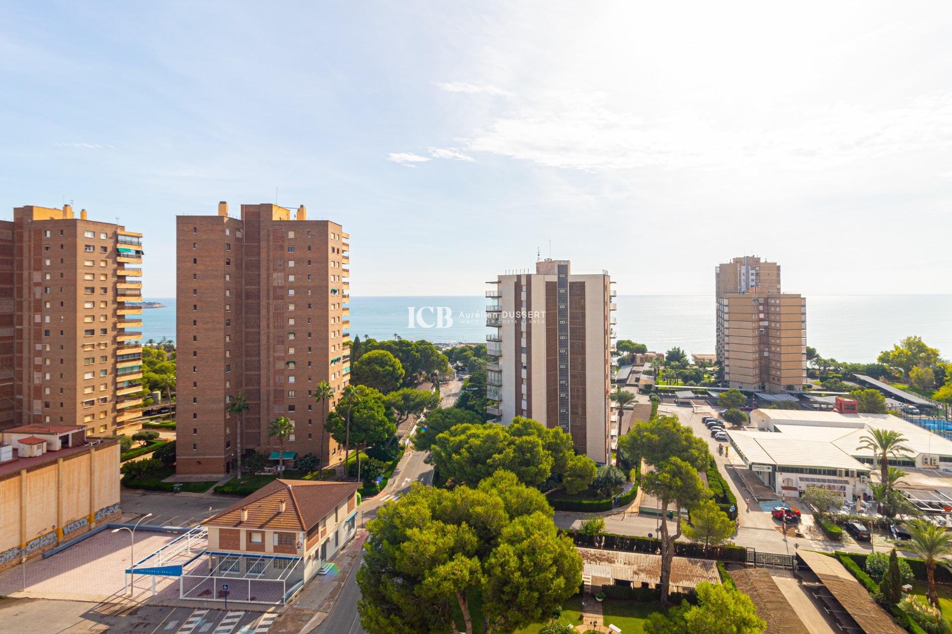 Revente - Appartement -
Orihuela Costa - Campoamor
