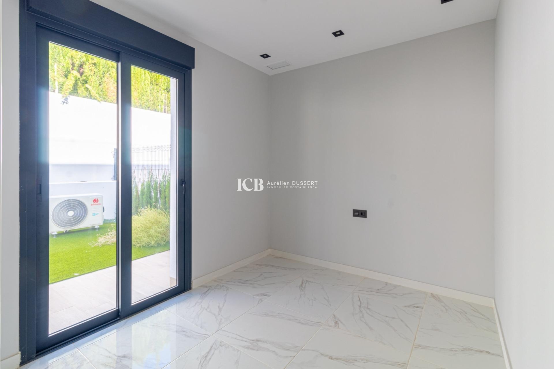 Revente - Appartement -
Orihuela Costa - La Ciñuelica
