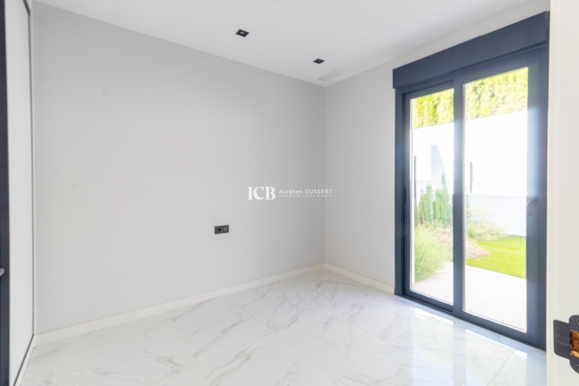 Revente - Appartement -
Orihuela Costa - La Ciñuelica