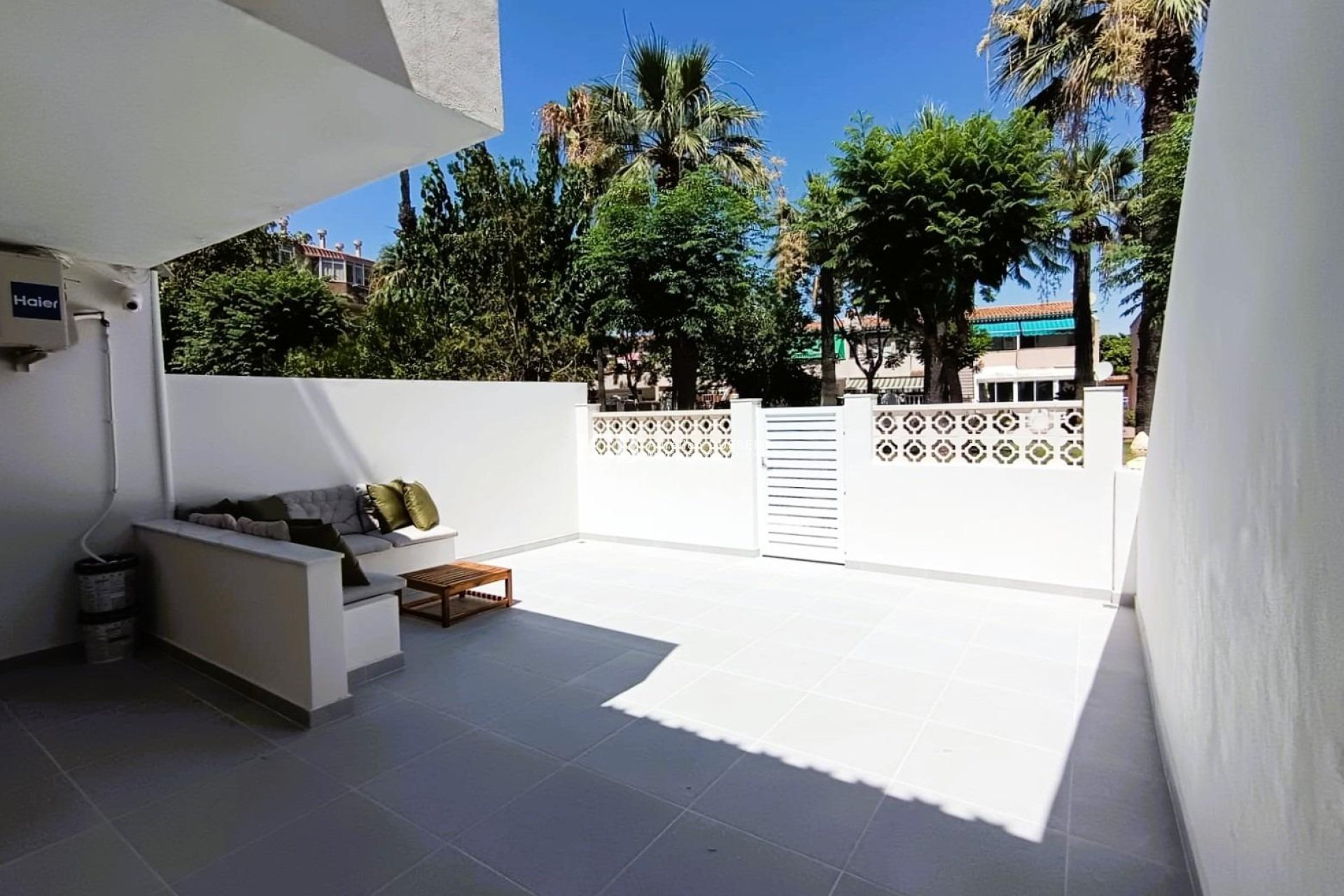 Revente - Appartement -
Orihuela Costa - La Regia