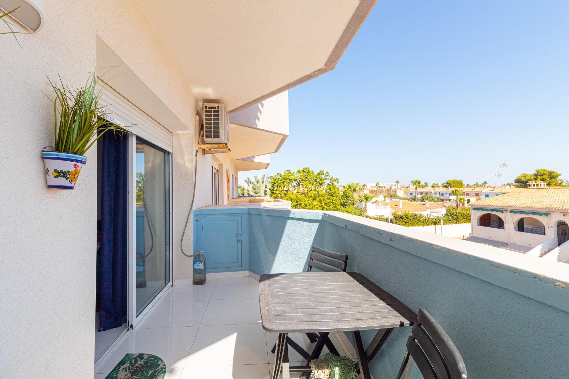Revente - Appartement -
Orihuela Costa - La Regia