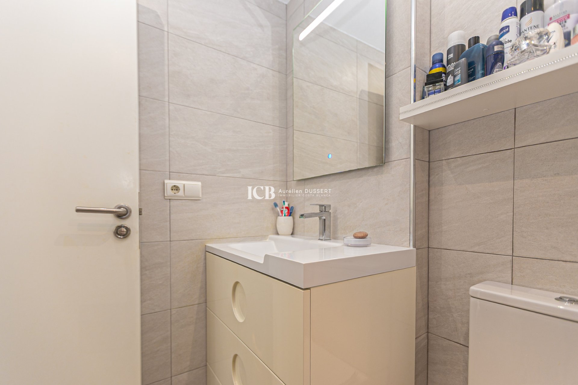 Revente - Appartement -
Orihuela Costa - La Zenia