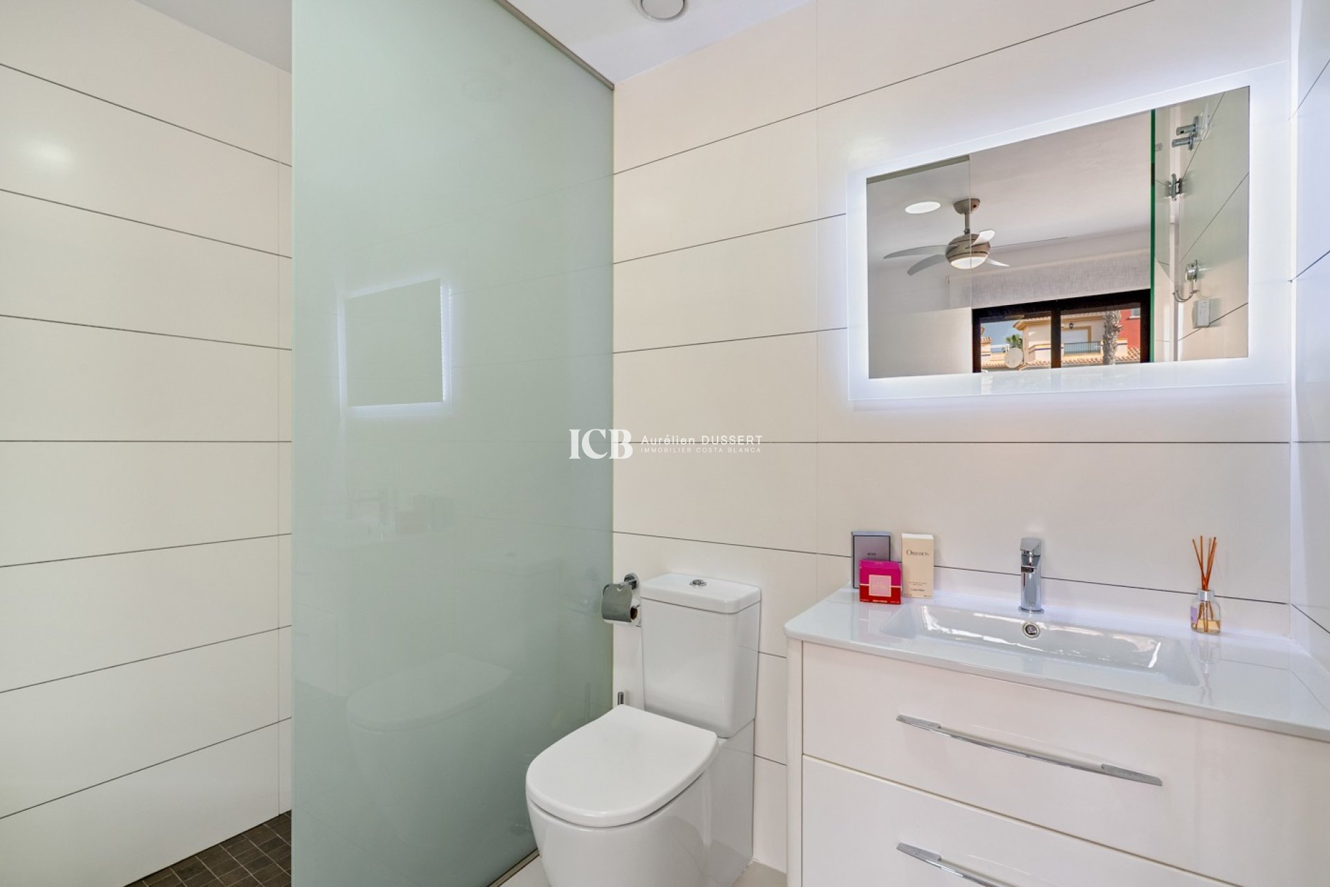 Revente - Appartement -
Orihuela Costa - Las Filipinas