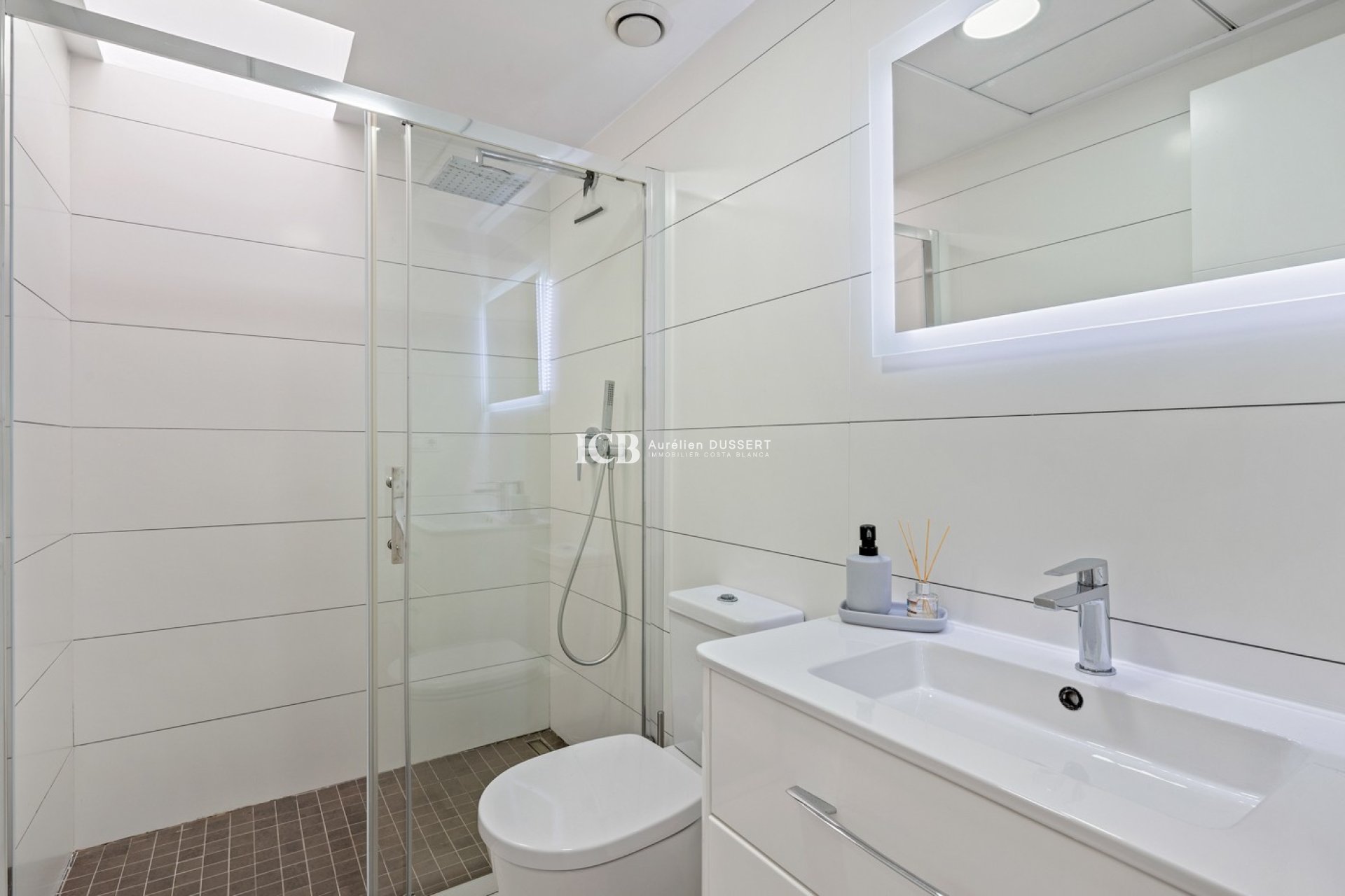 Revente - Appartement -
Orihuela Costa - Las Filipinas