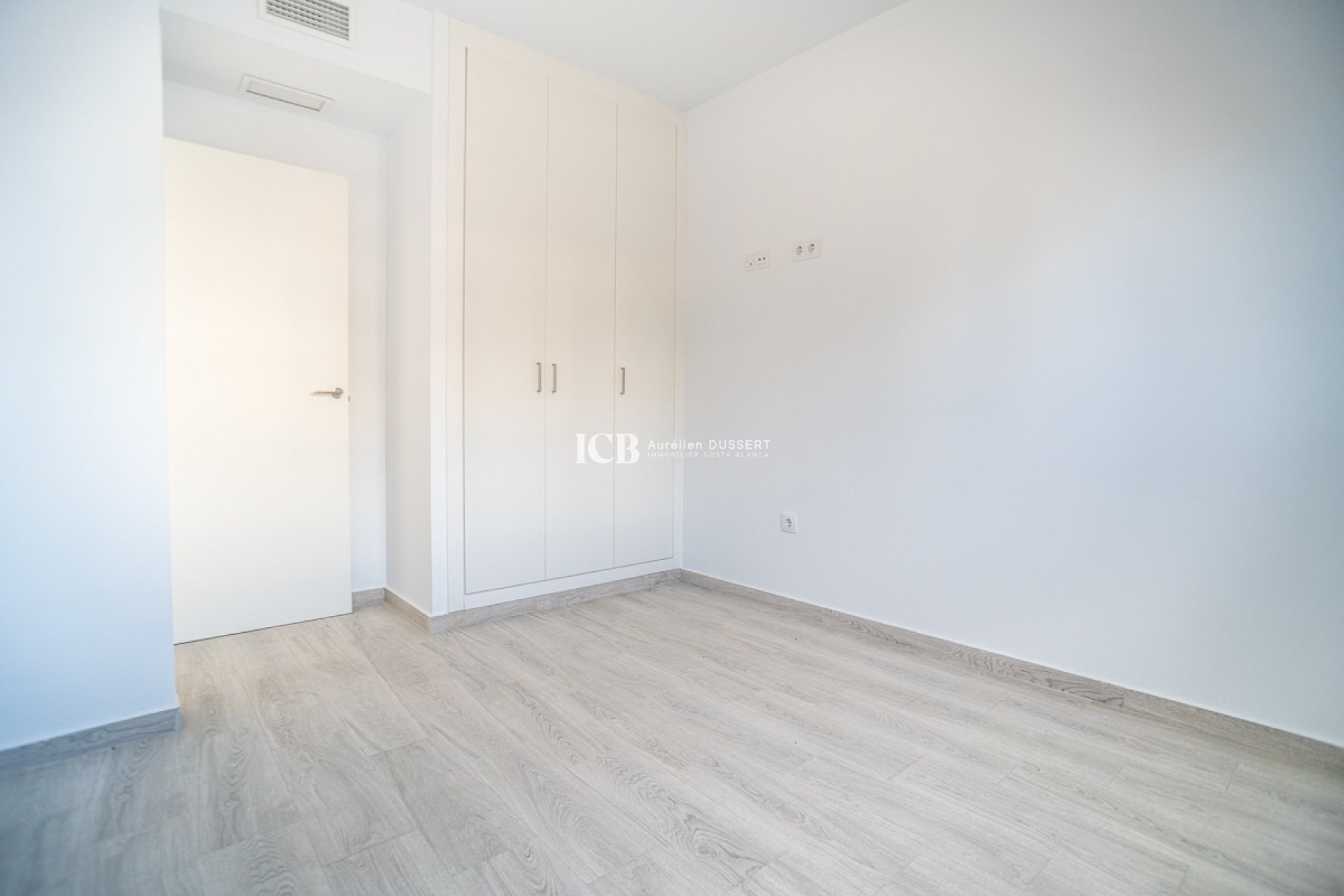 Revente - Appartement -
Orihuela Costa - Los Dolses