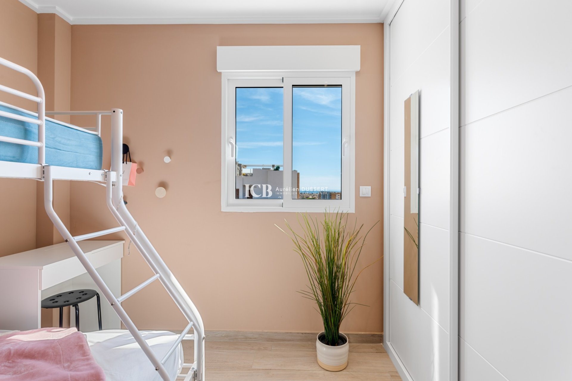 Revente - Appartement -
Orihuela Costa - Los Dolses