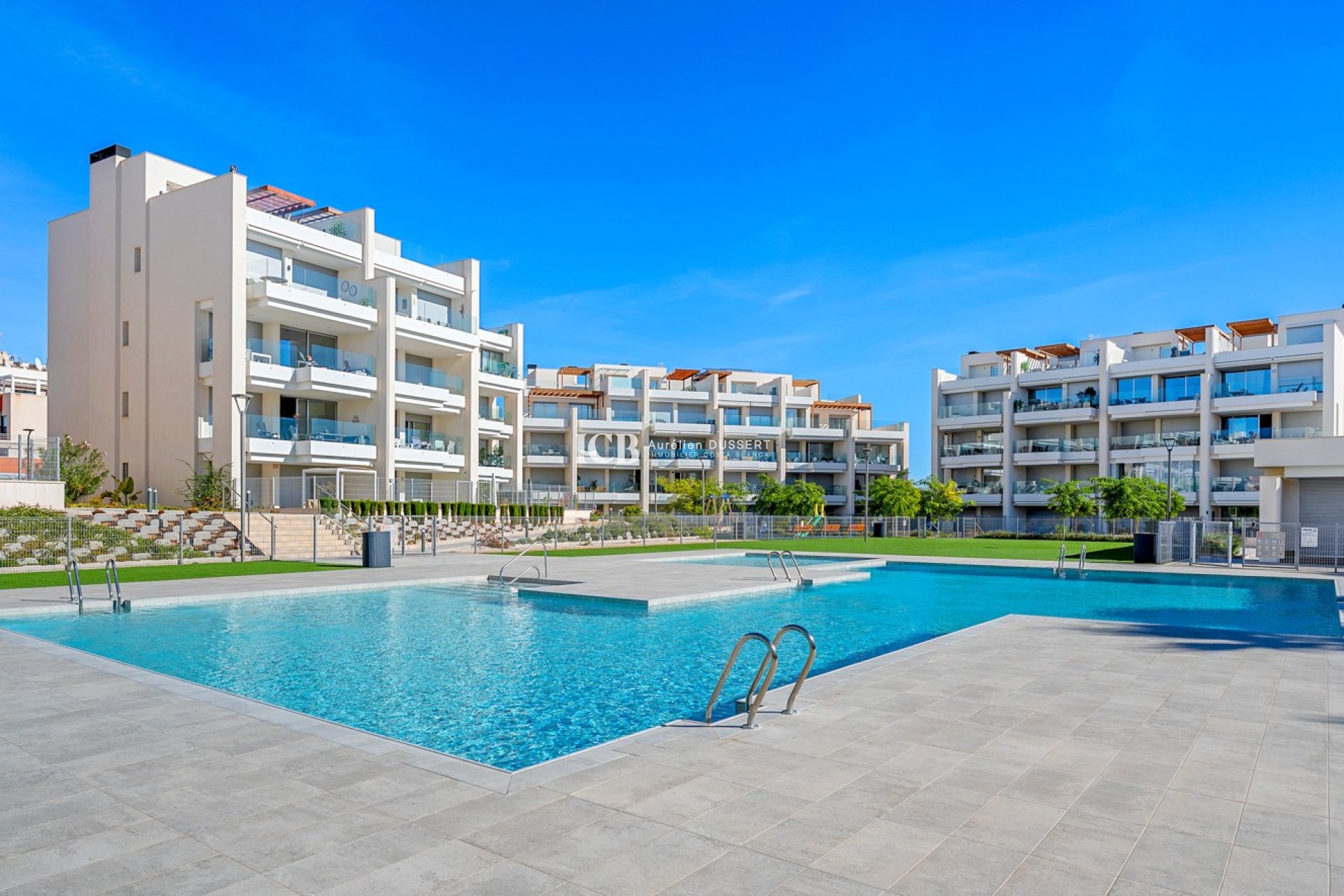 Revente - Appartement -
Orihuela Costa - Los Dolses