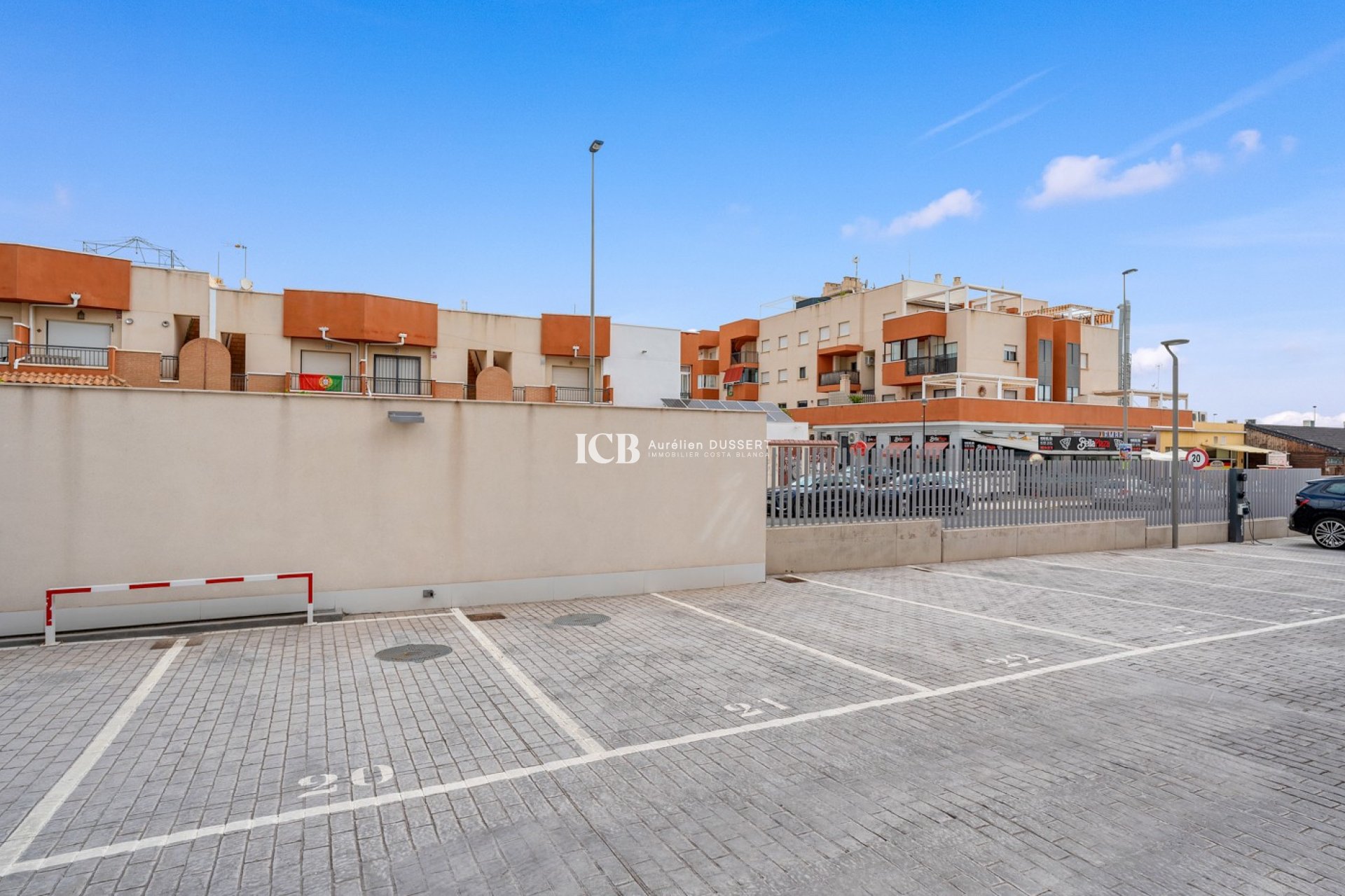 Revente - Appartement -
Orihuela Costa - Los Dolses