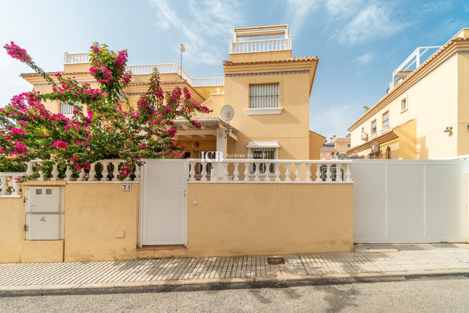 Revente - Appartement -
Orihuela Costa - Los Dolses