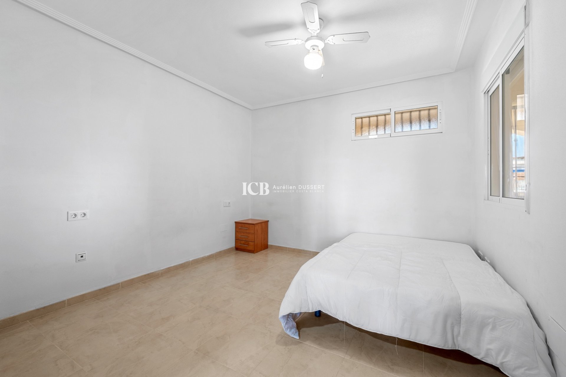 Revente - Appartement -
Orihuela Costa - Los Dolses