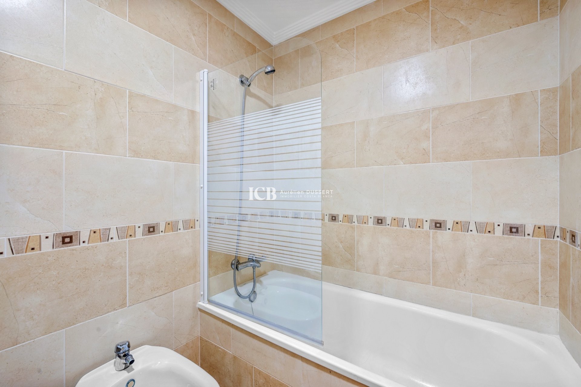 Revente - Appartement -
Orihuela Costa - Los Dolses