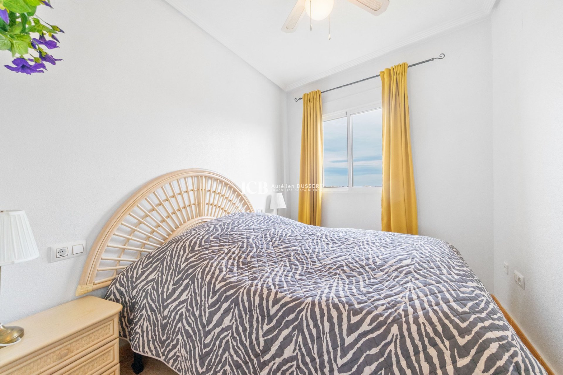 Revente - Appartement -
Orihuela Costa - Playa Flamenca