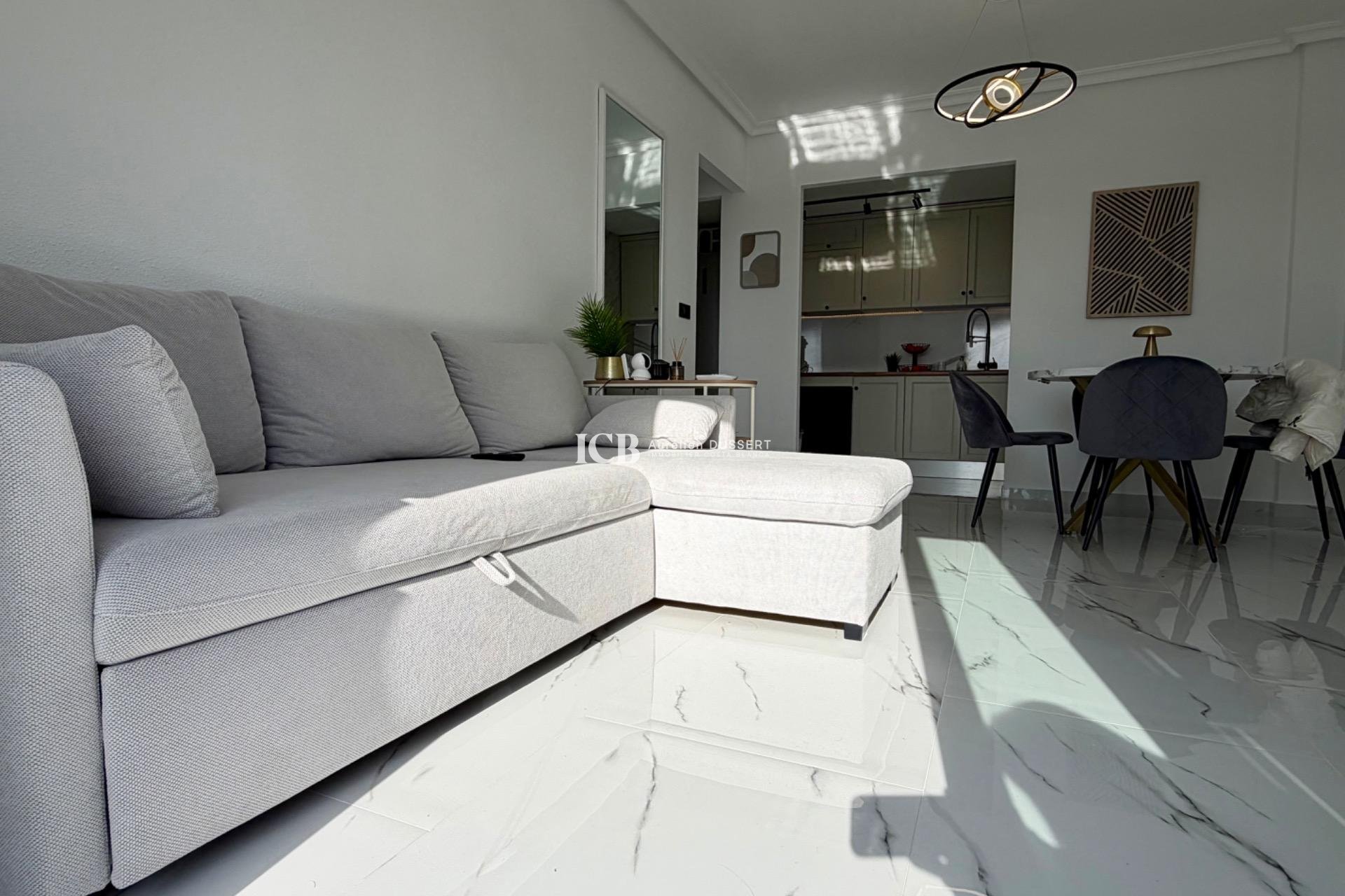 Revente - Appartement -
Orihuela Costa - Playa Flamenca