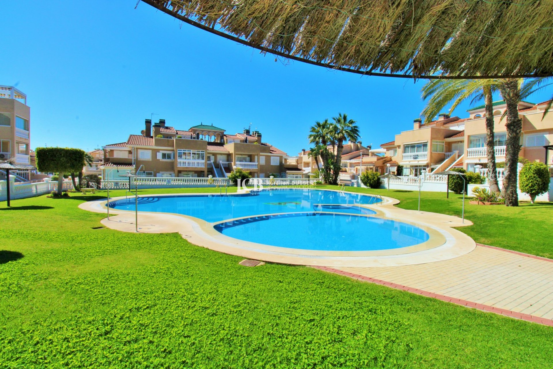 Revente - Appartement -
Orihuela Costa - Playa Flamenca