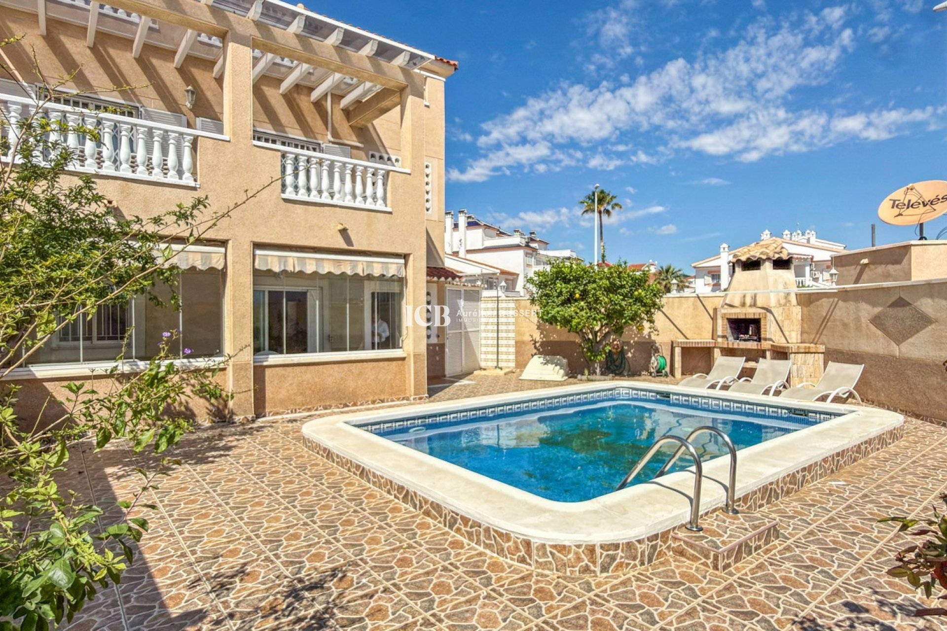 Revente - Appartement -
Orihuela Costa - Playa Flamenca